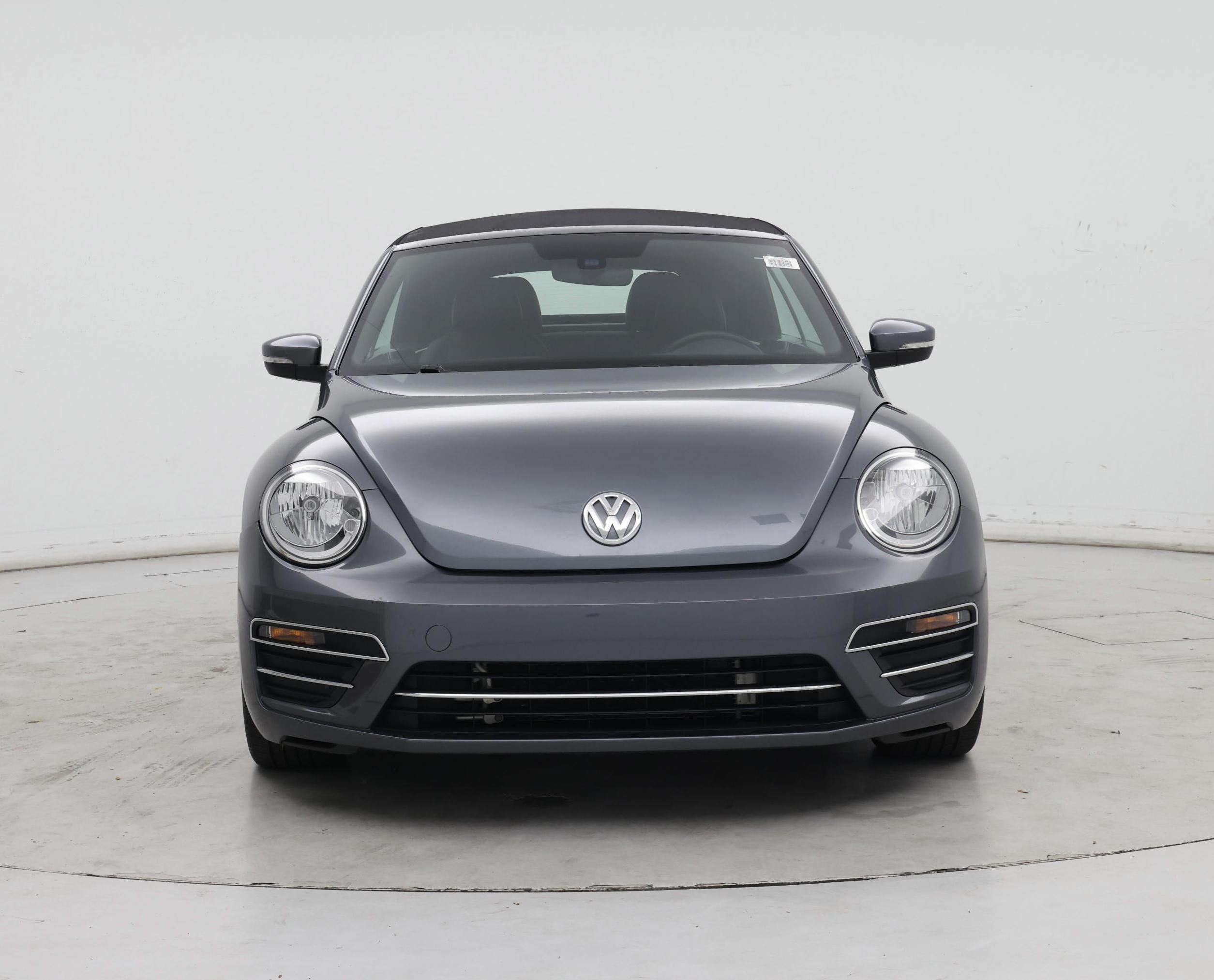 Thumbnail: 2018 Volkswagen Beetle - 5