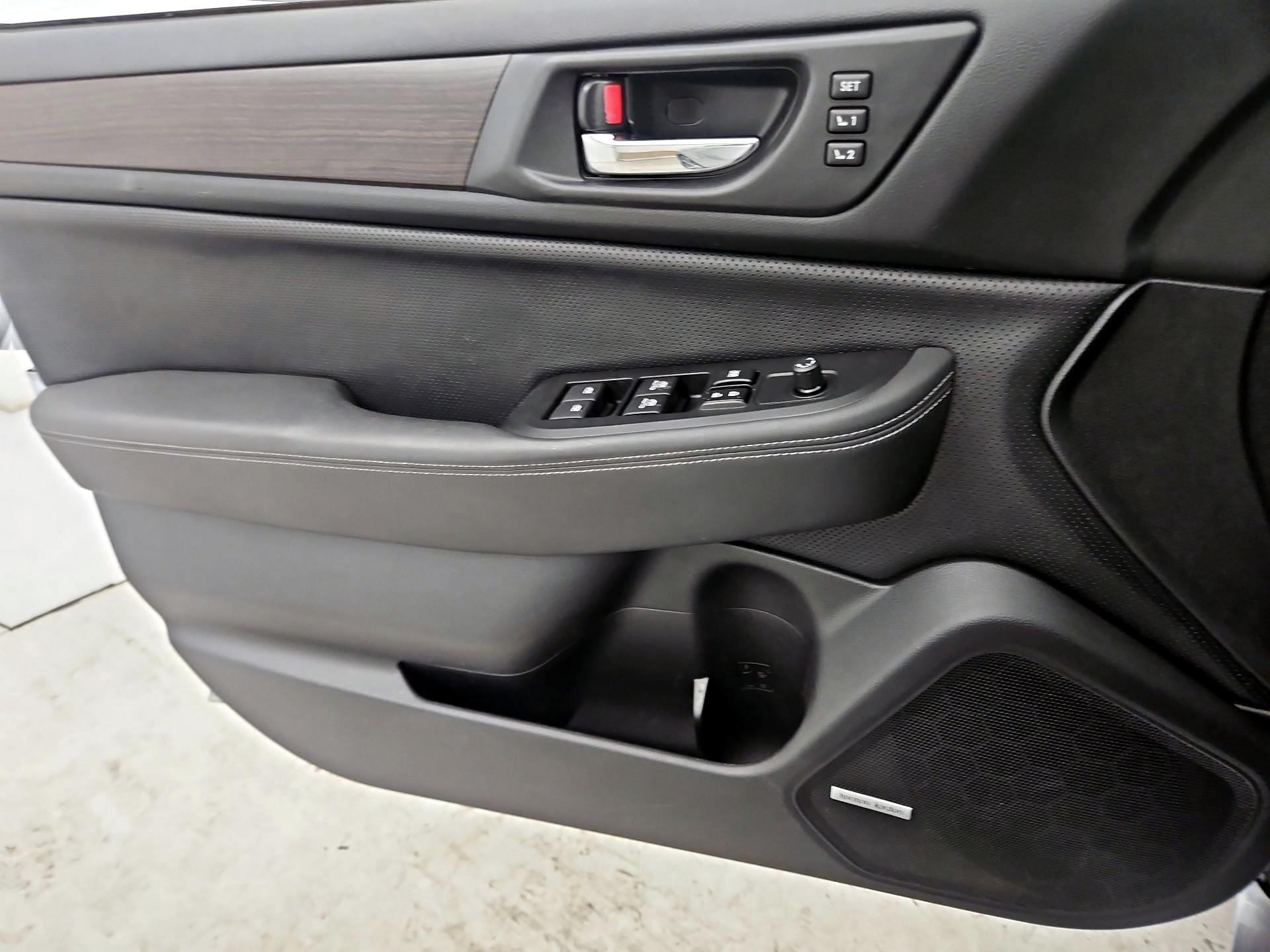 Thumbnail: 2015 Subaru Legacy - 12