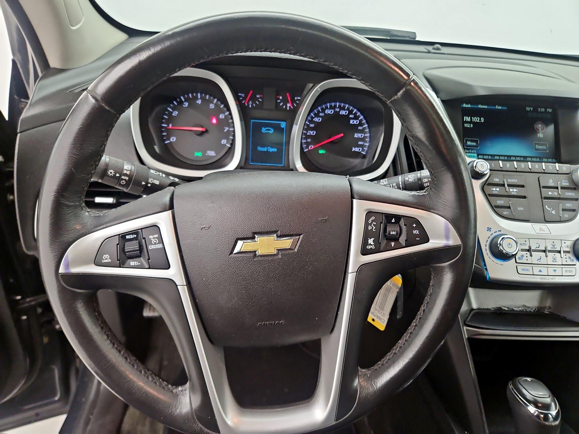 Thumbnail: 2017 Chevrolet Equinox - 10