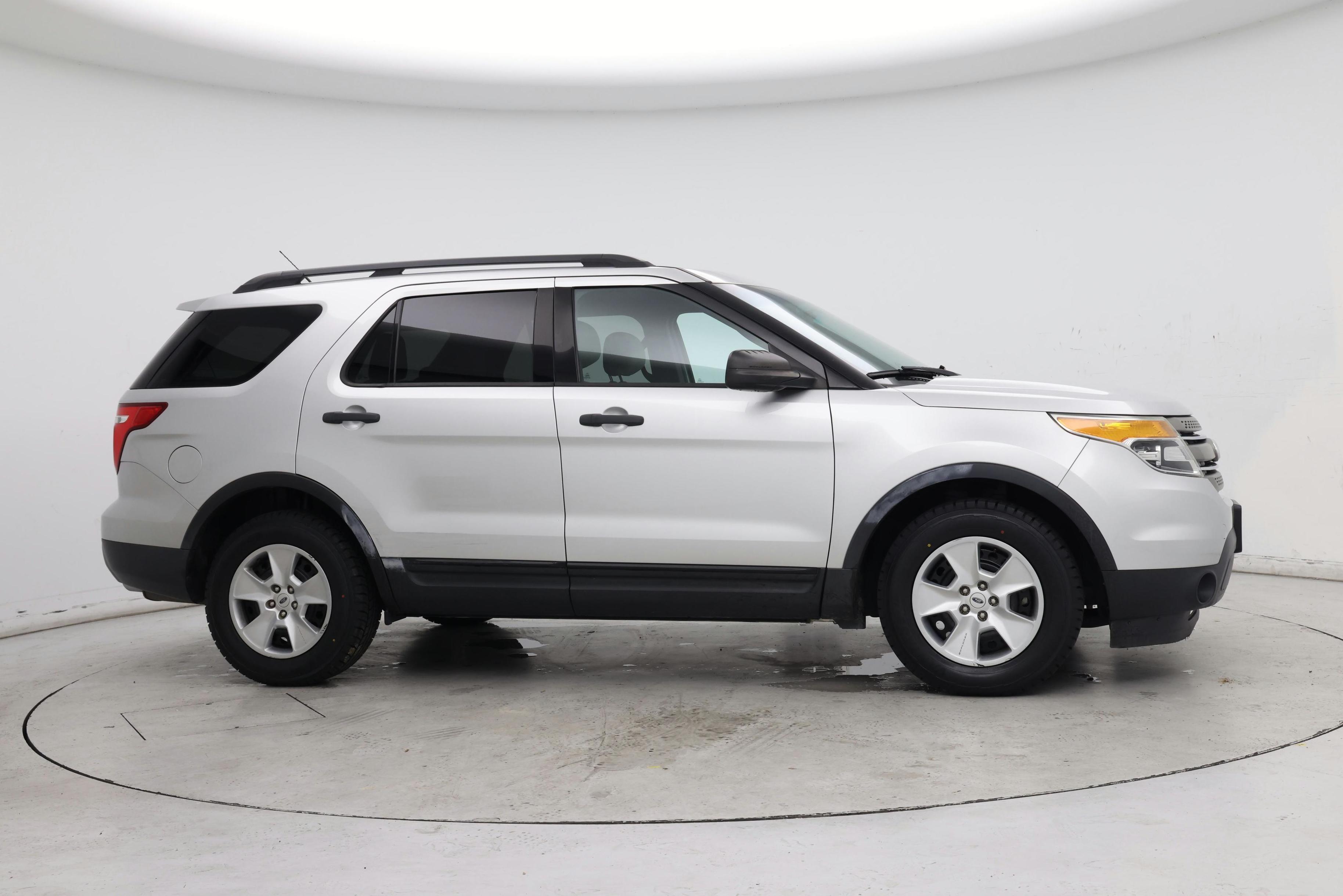 Thumbnail: 2013 Ford Explorer - 7