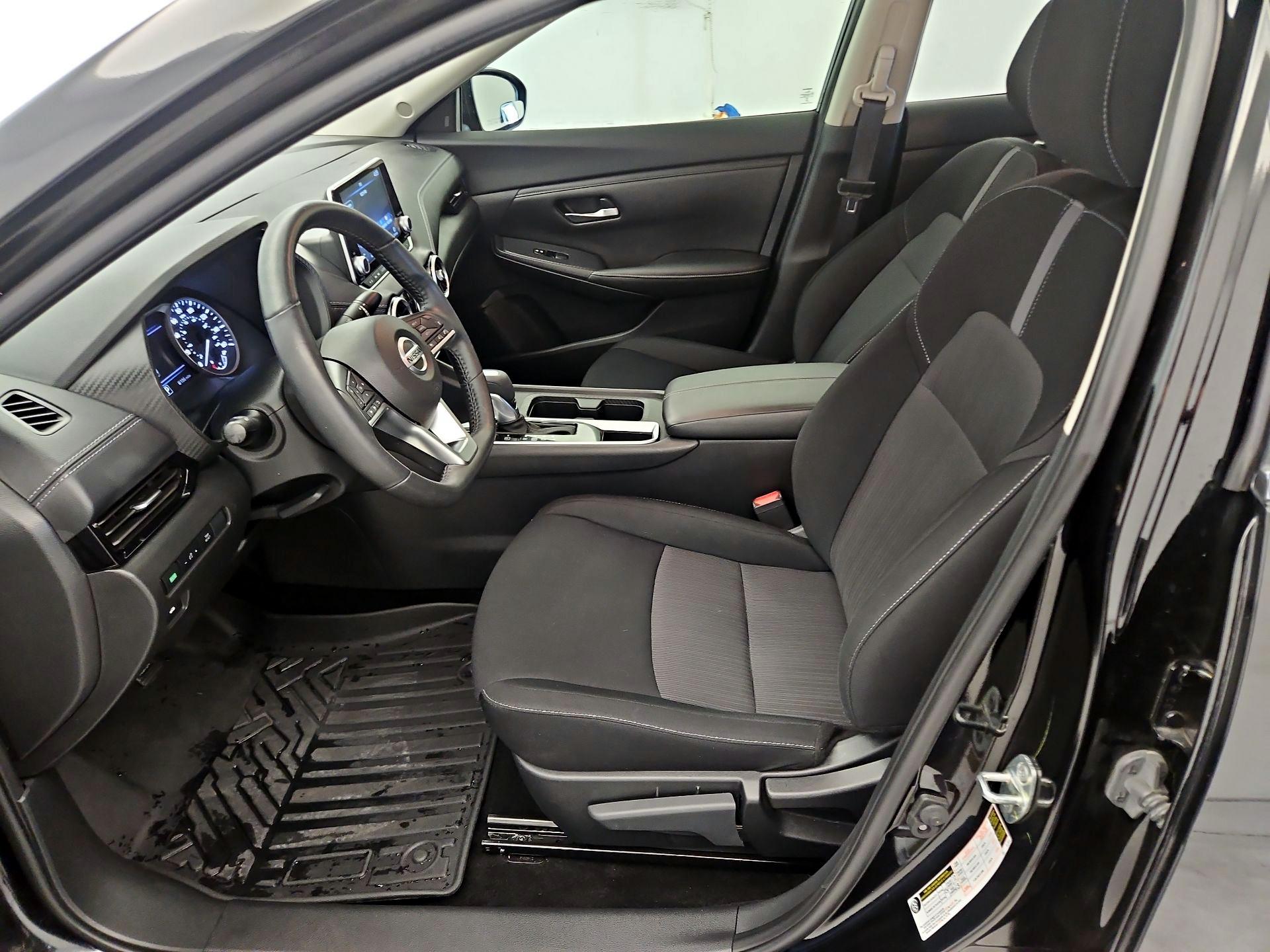 Thumbnail: 2023 Nissan Sentra - 11