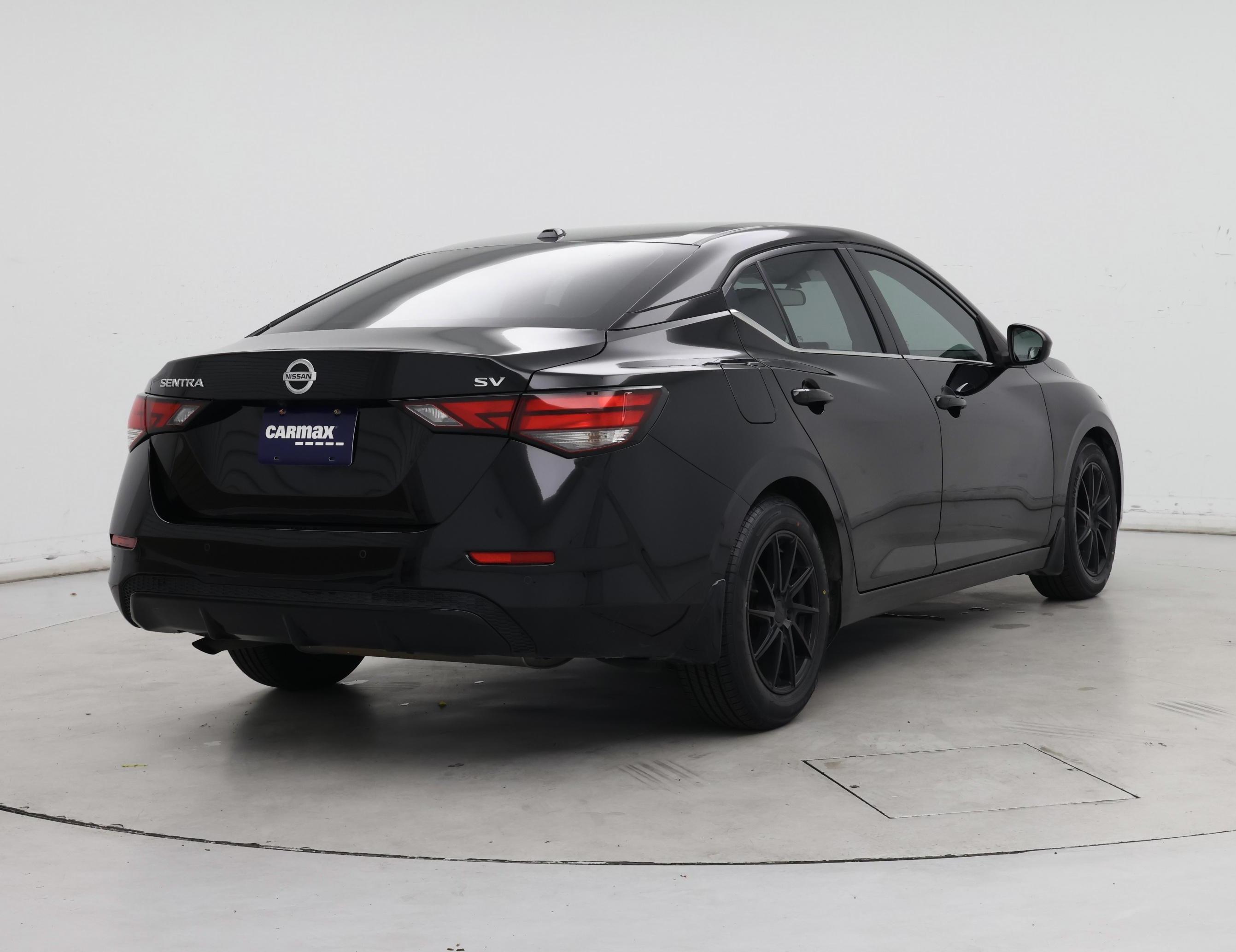 Thumbnail: 2023 Nissan Sentra - 8