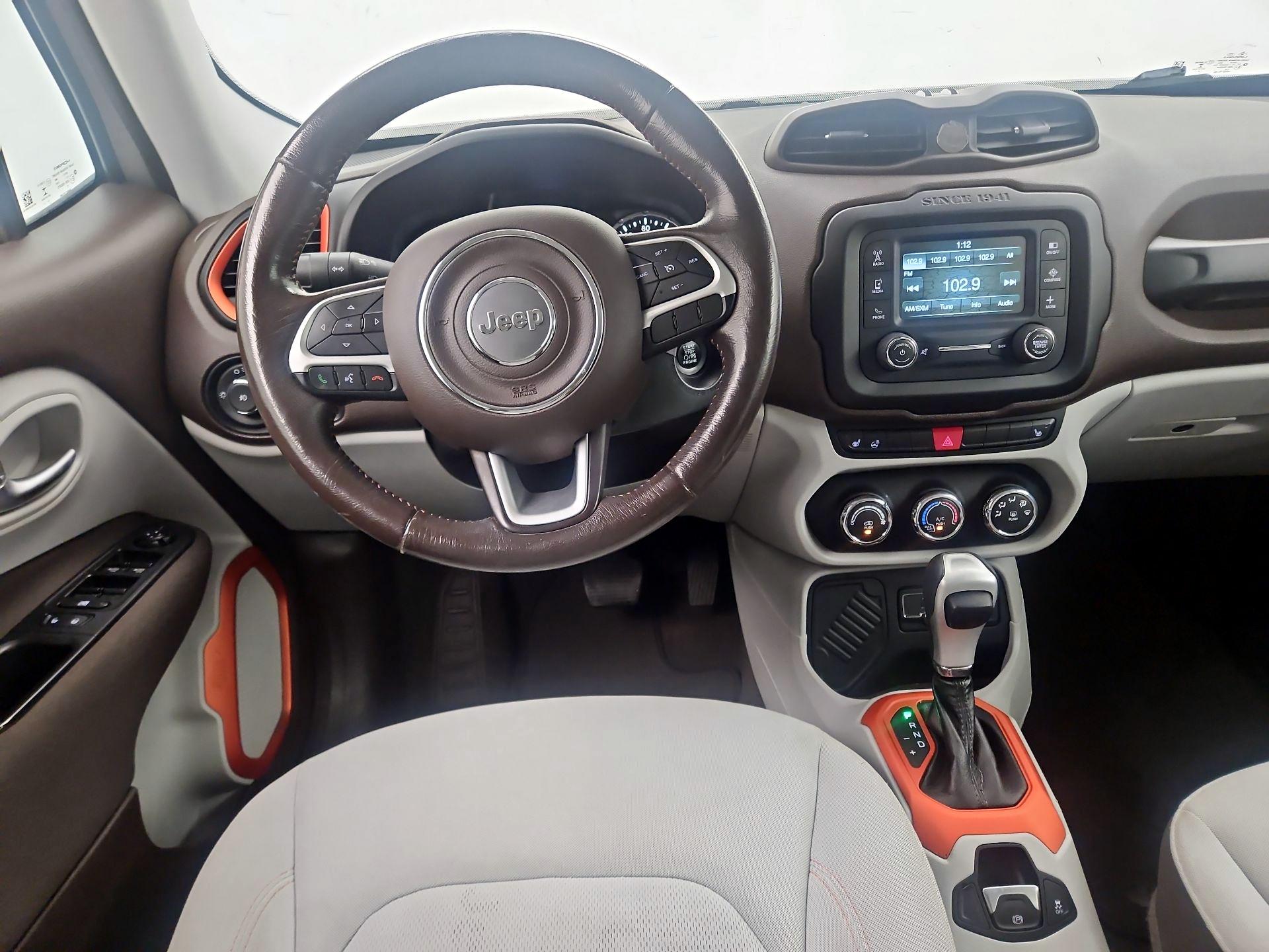 Thumbnail: 2015 Jeep Renegade - 10