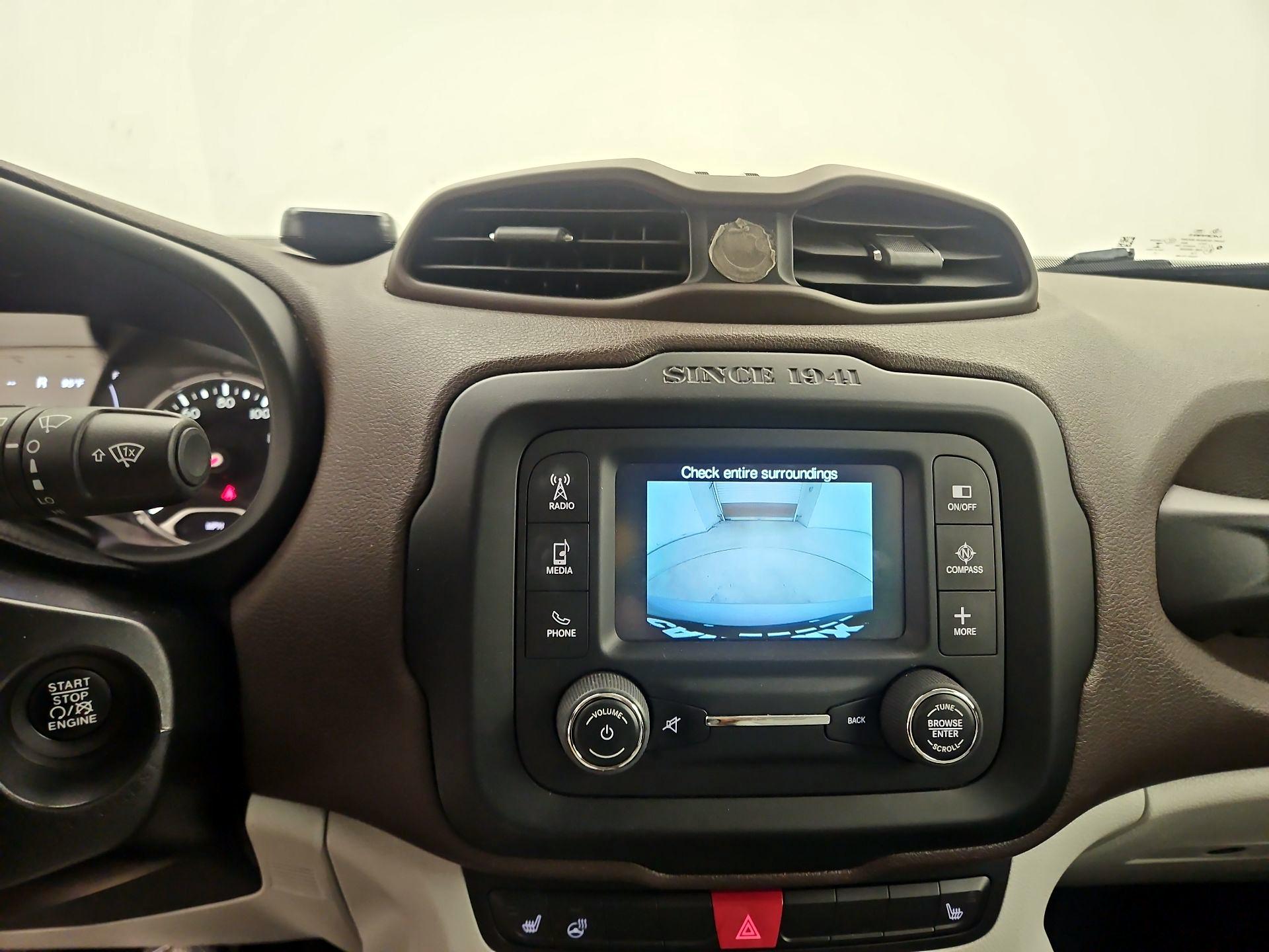 Thumbnail: 2015 Jeep Renegade - 14