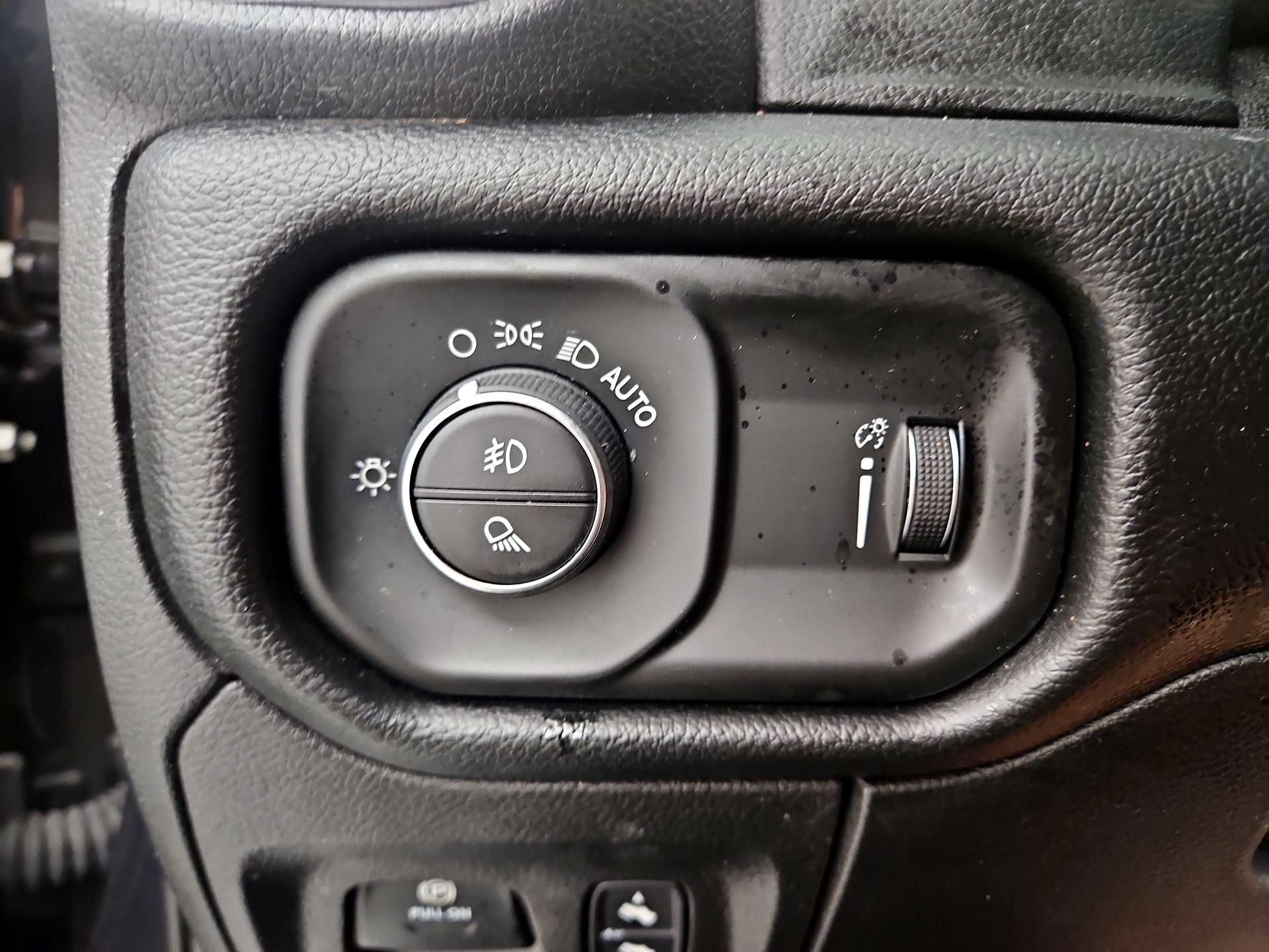 Thumbnail: 2020 RAM 1500 - 13