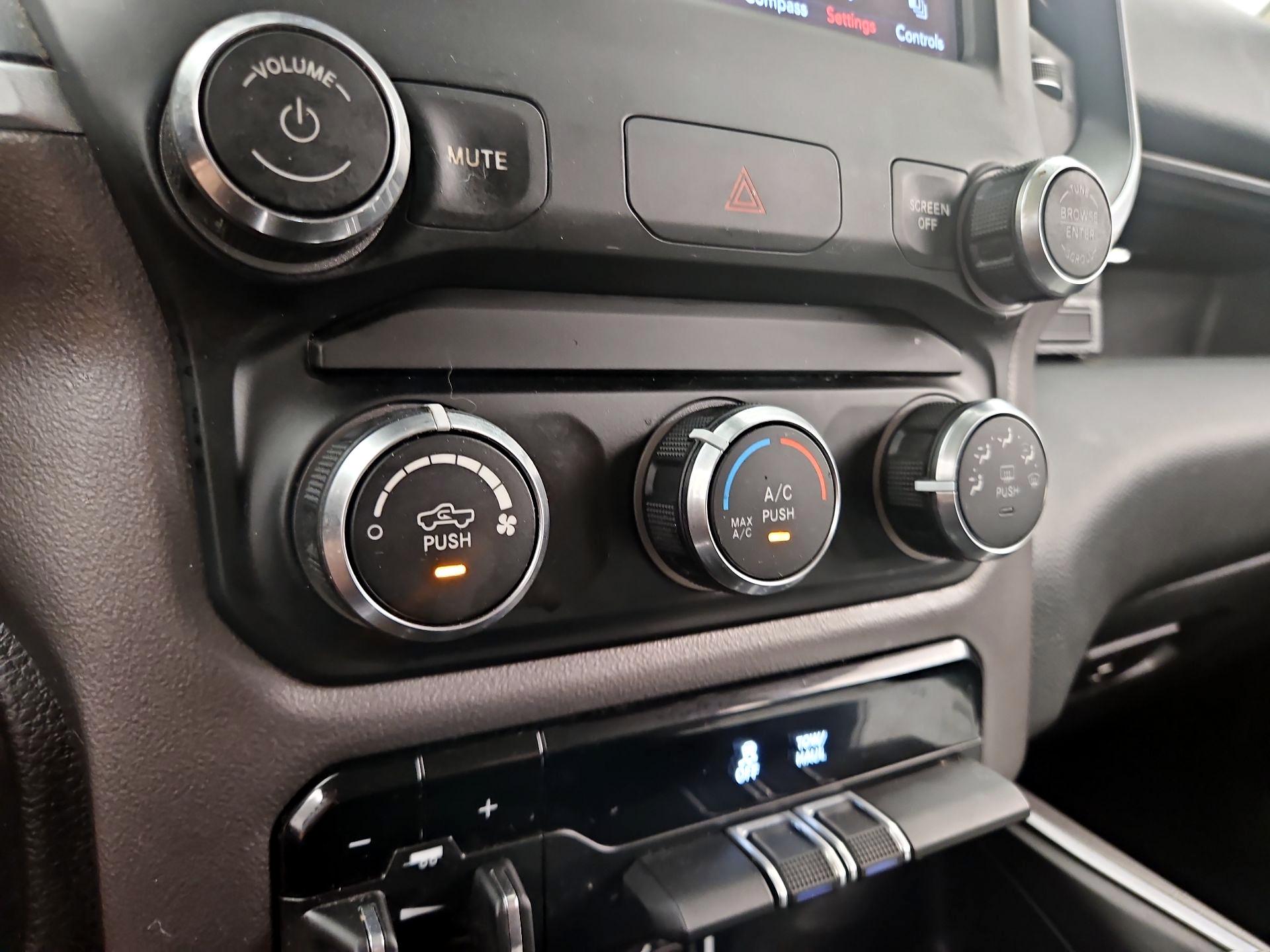 Thumbnail: 2020 RAM 1500 - 16