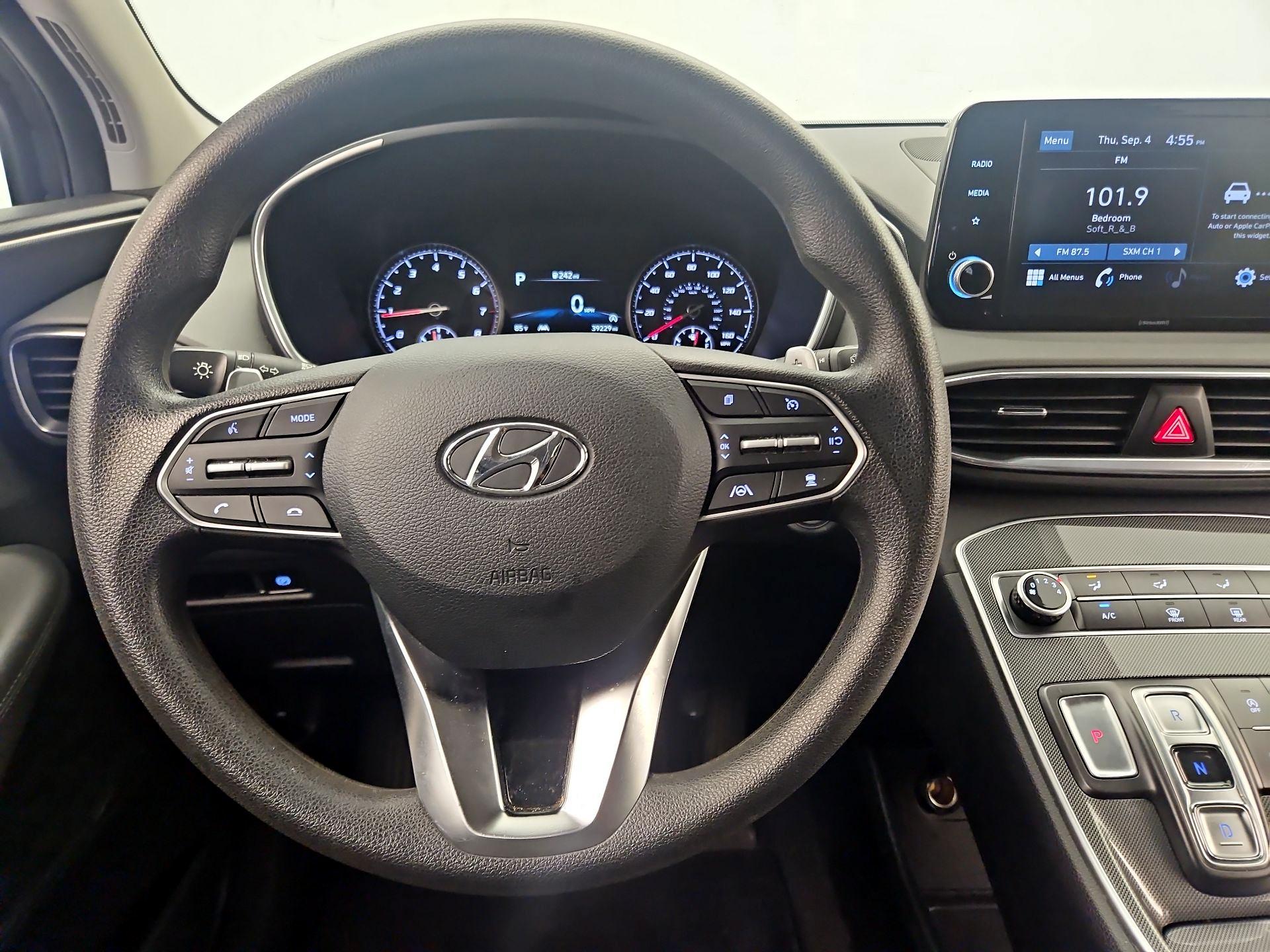Thumbnail: 2022 Hyundai Santa Fe - 10