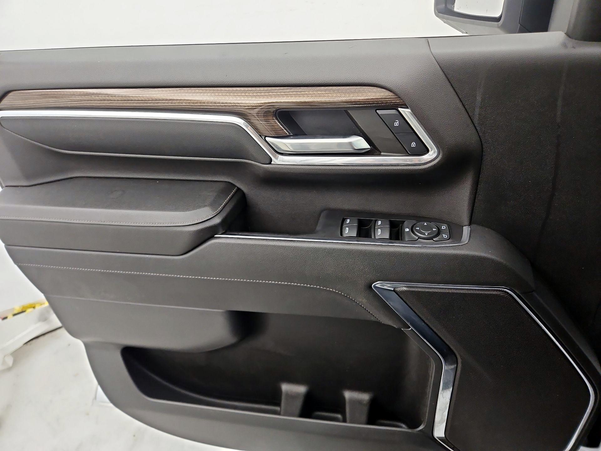 Thumbnail: 2024 Chevrolet Silverado 2500 - 12