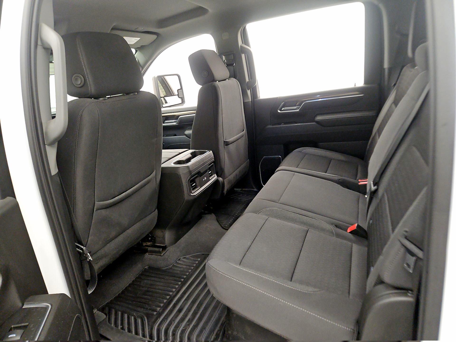 Thumbnail: 2024 Chevrolet Silverado 2500 - 19