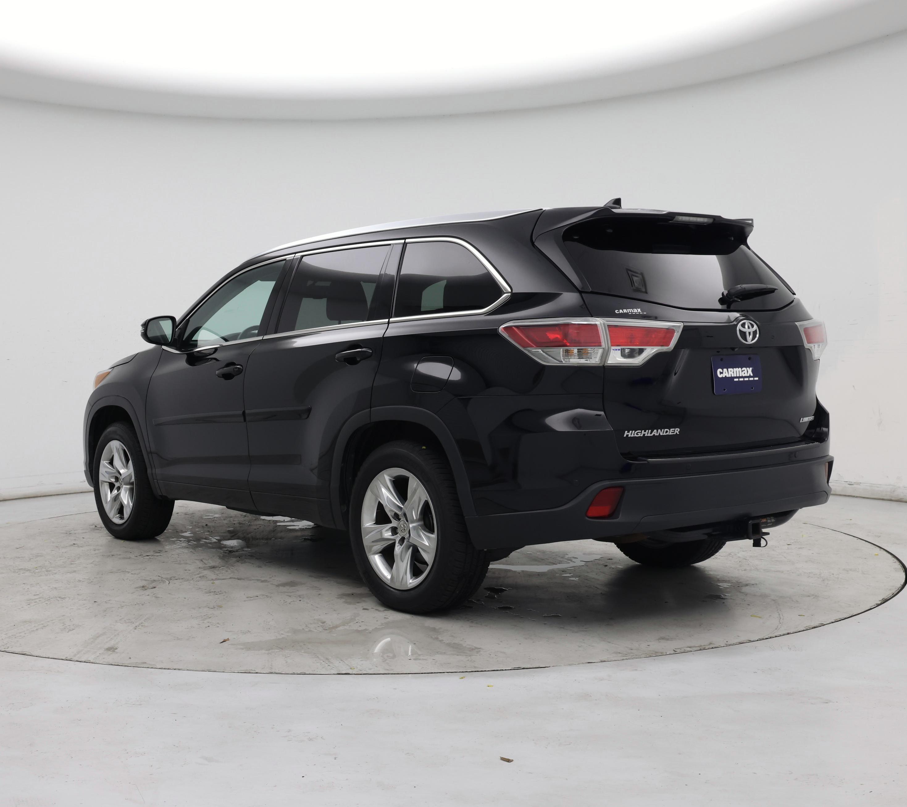 Thumbnail: 2014 Toyota Highlander - 2