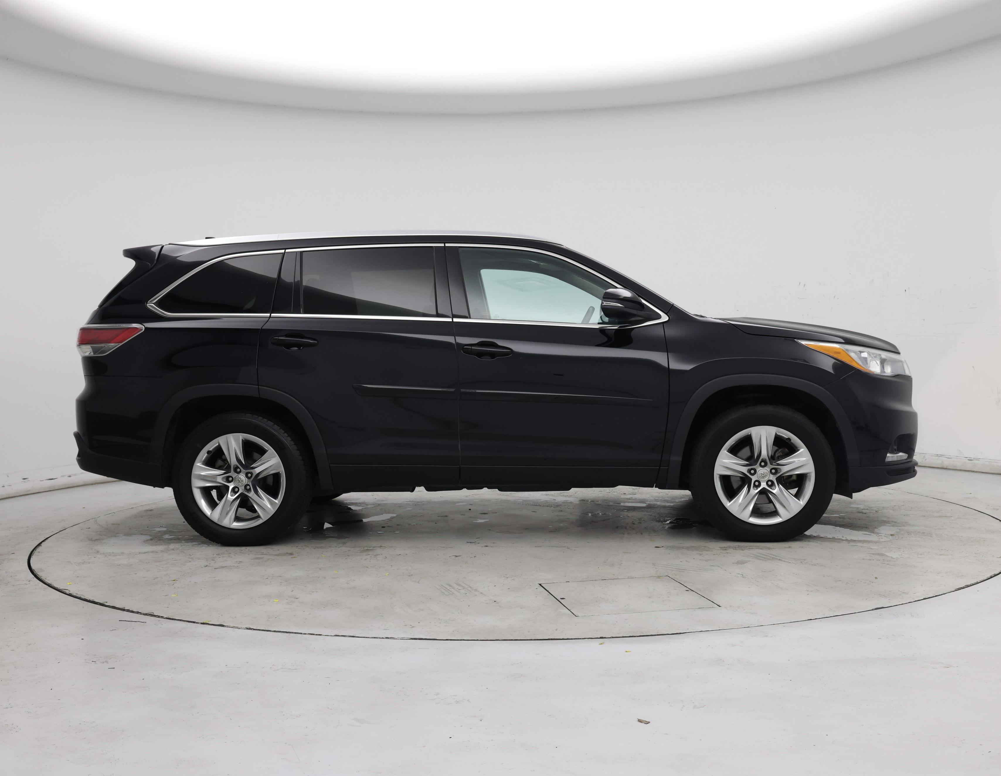 Thumbnail: 2014 Toyota Highlander - 7
