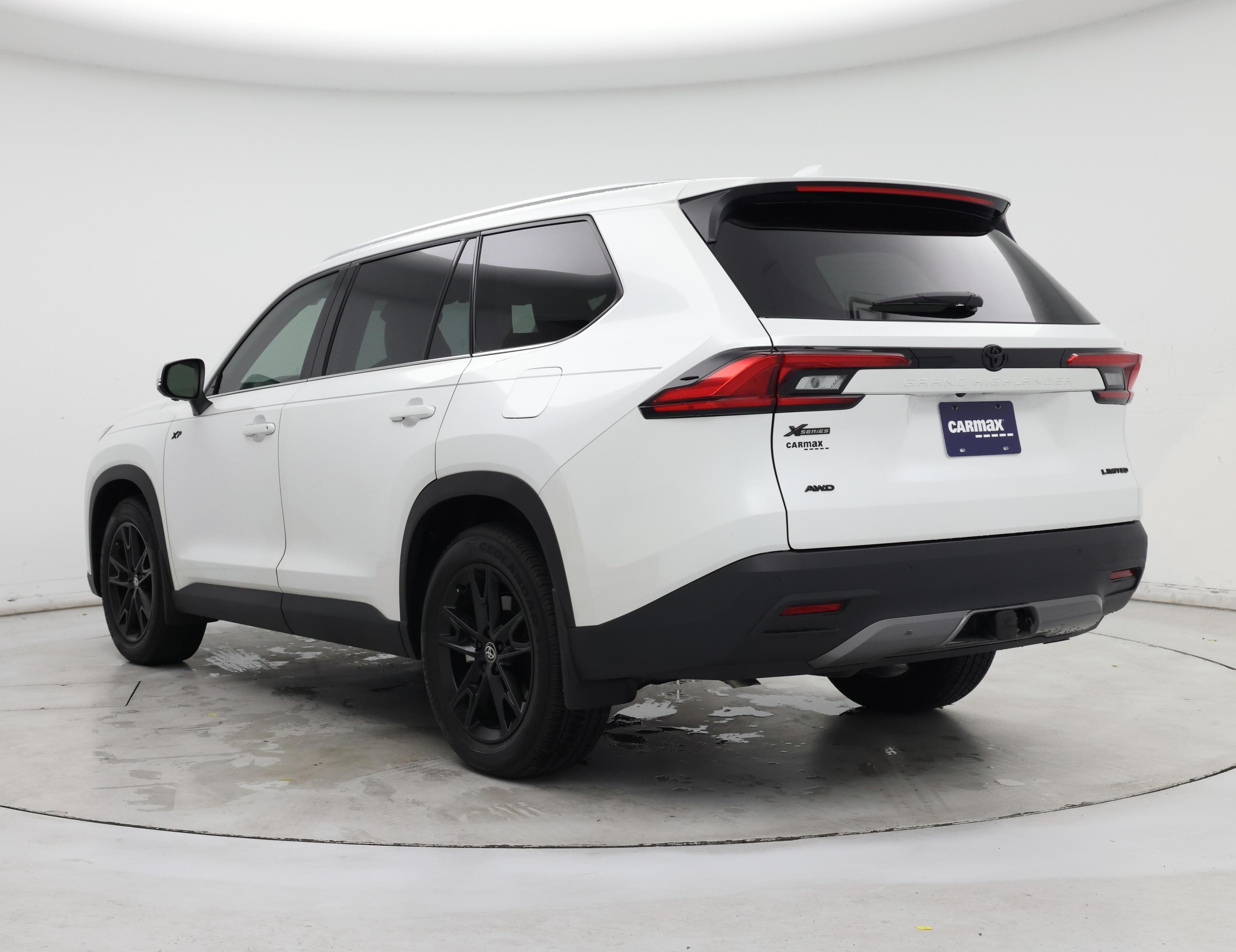 Thumbnail: 2024 Toyota Grand Highlander - 2