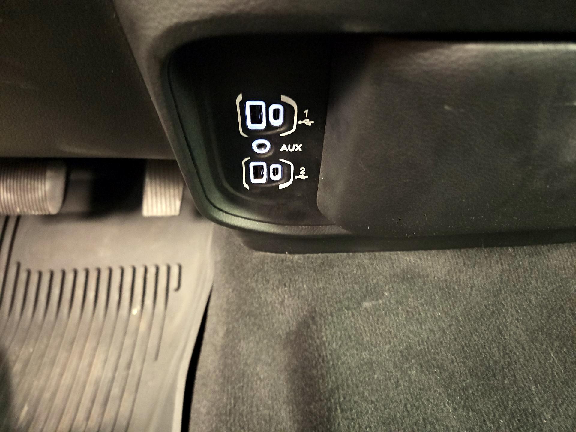 Thumbnail: 2021 RAM 1500 - 19