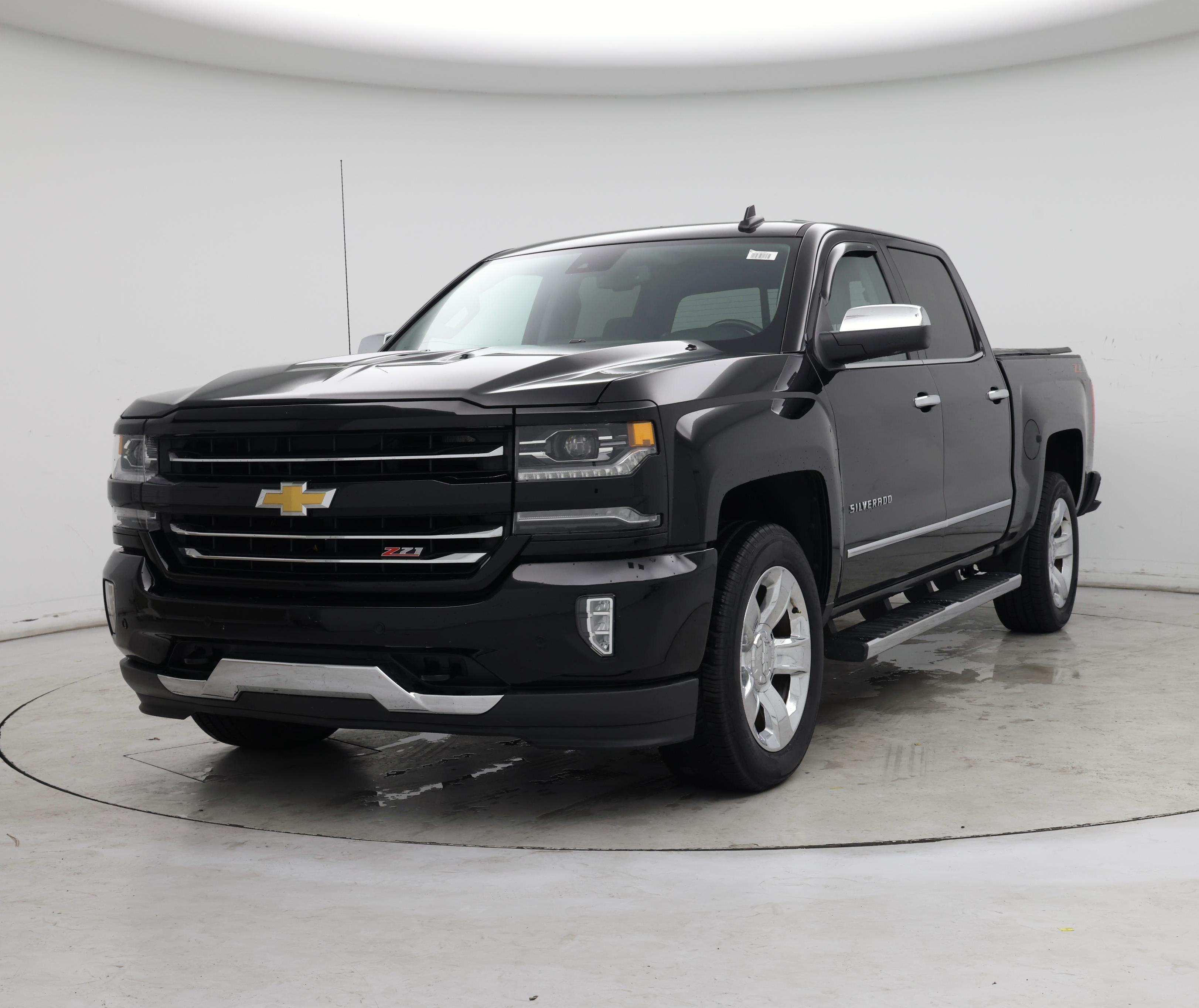Thumbnail: 2018 Chevrolet Silverado 1500 - 4