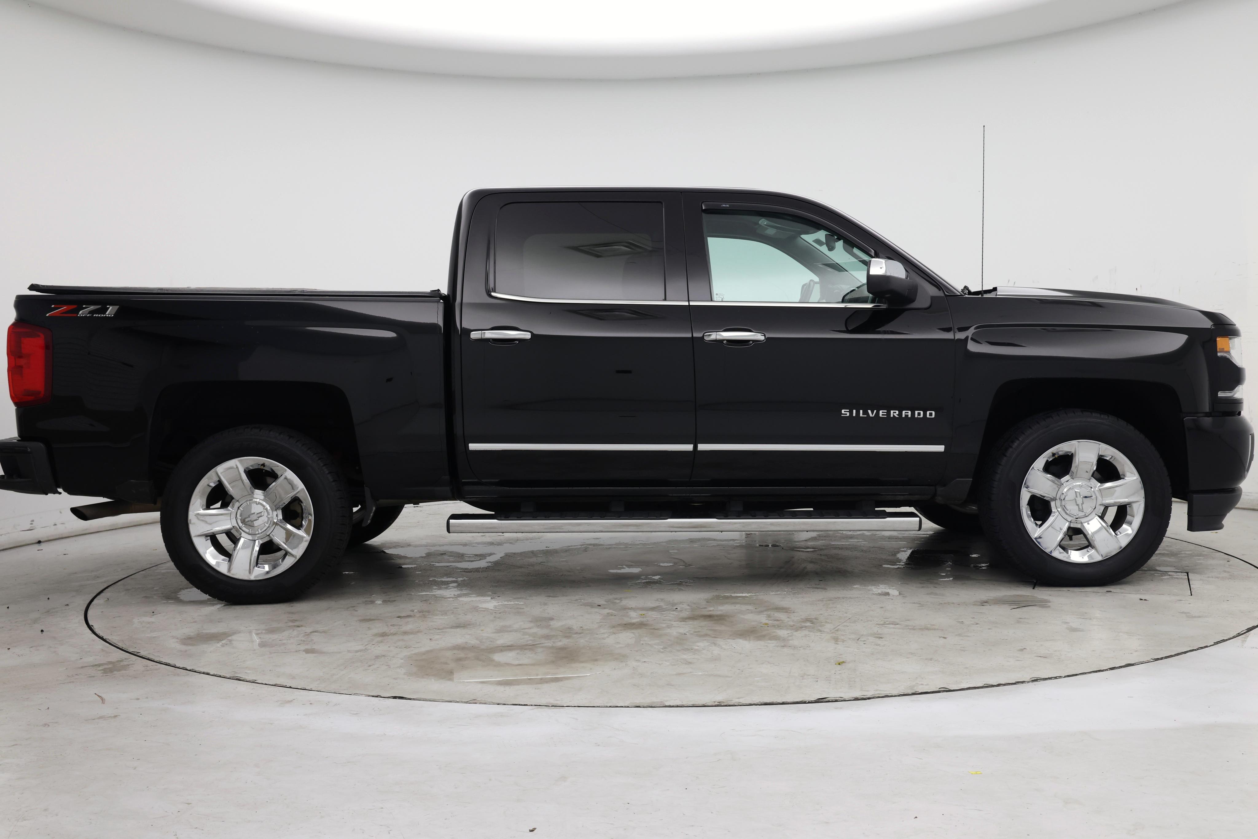 Thumbnail: 2018 Chevrolet Silverado 1500 - 7