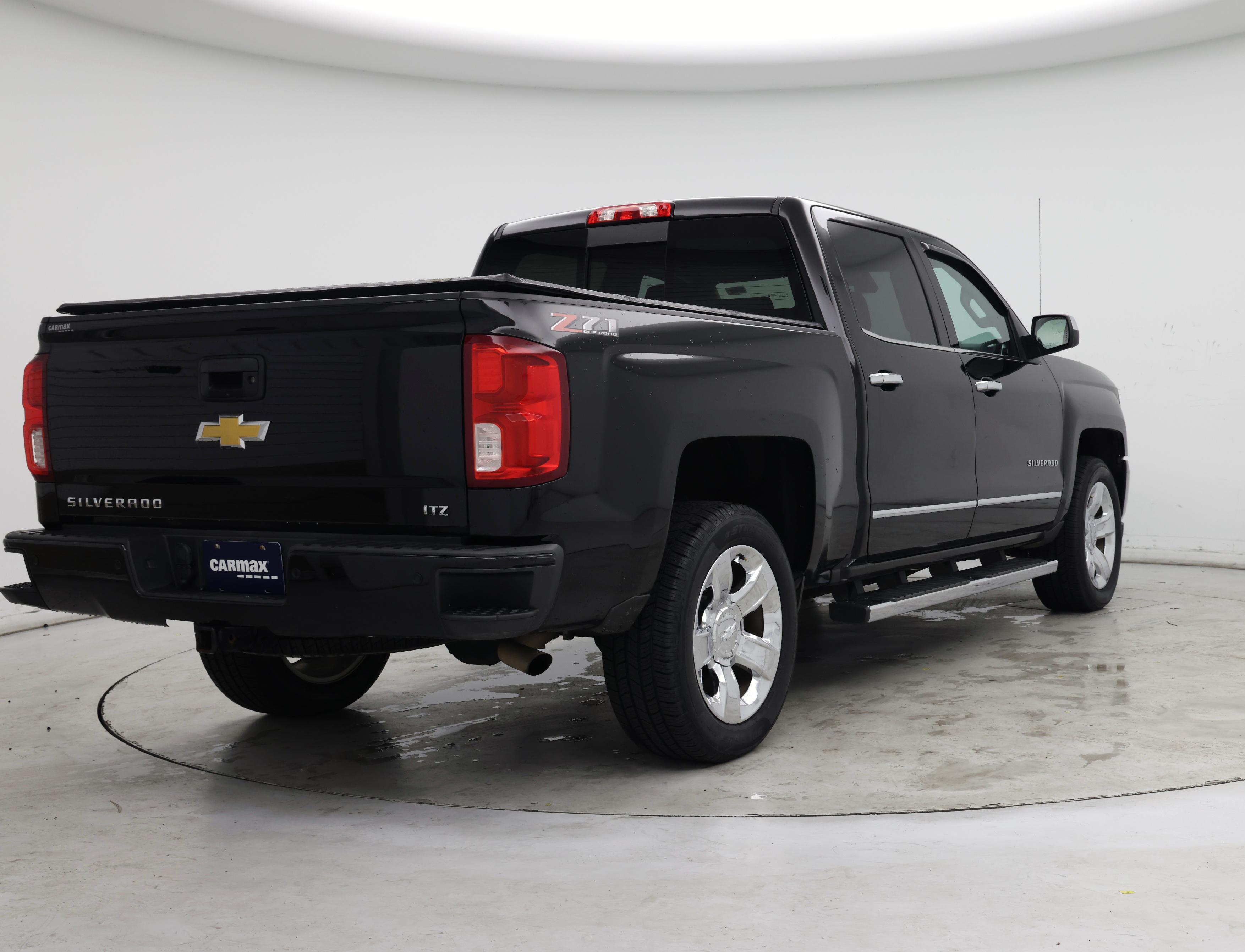 Thumbnail: 2018 Chevrolet Silverado 1500 - 8