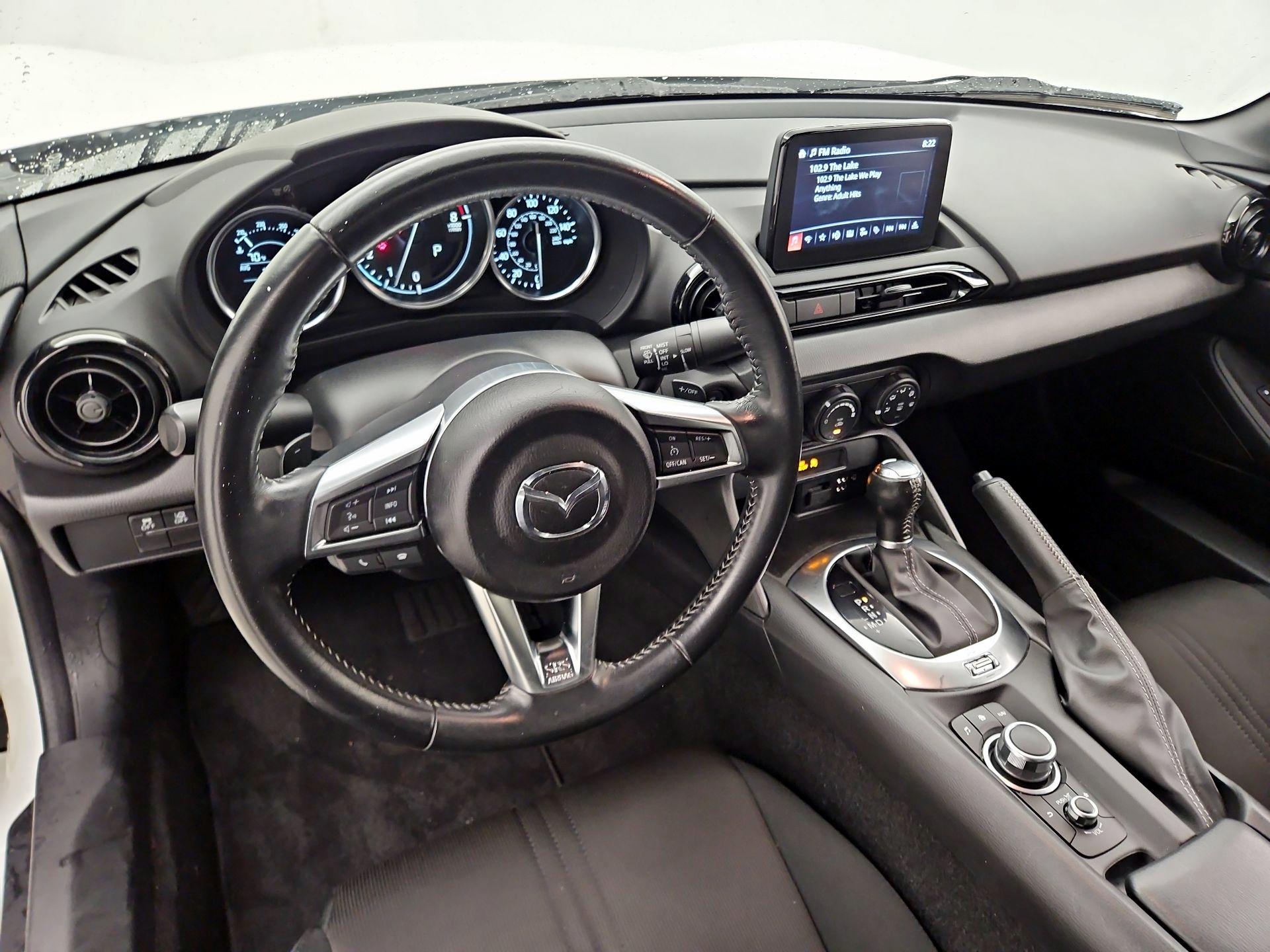 Thumbnail: 2020 Mazda MX-5 Miata - 9