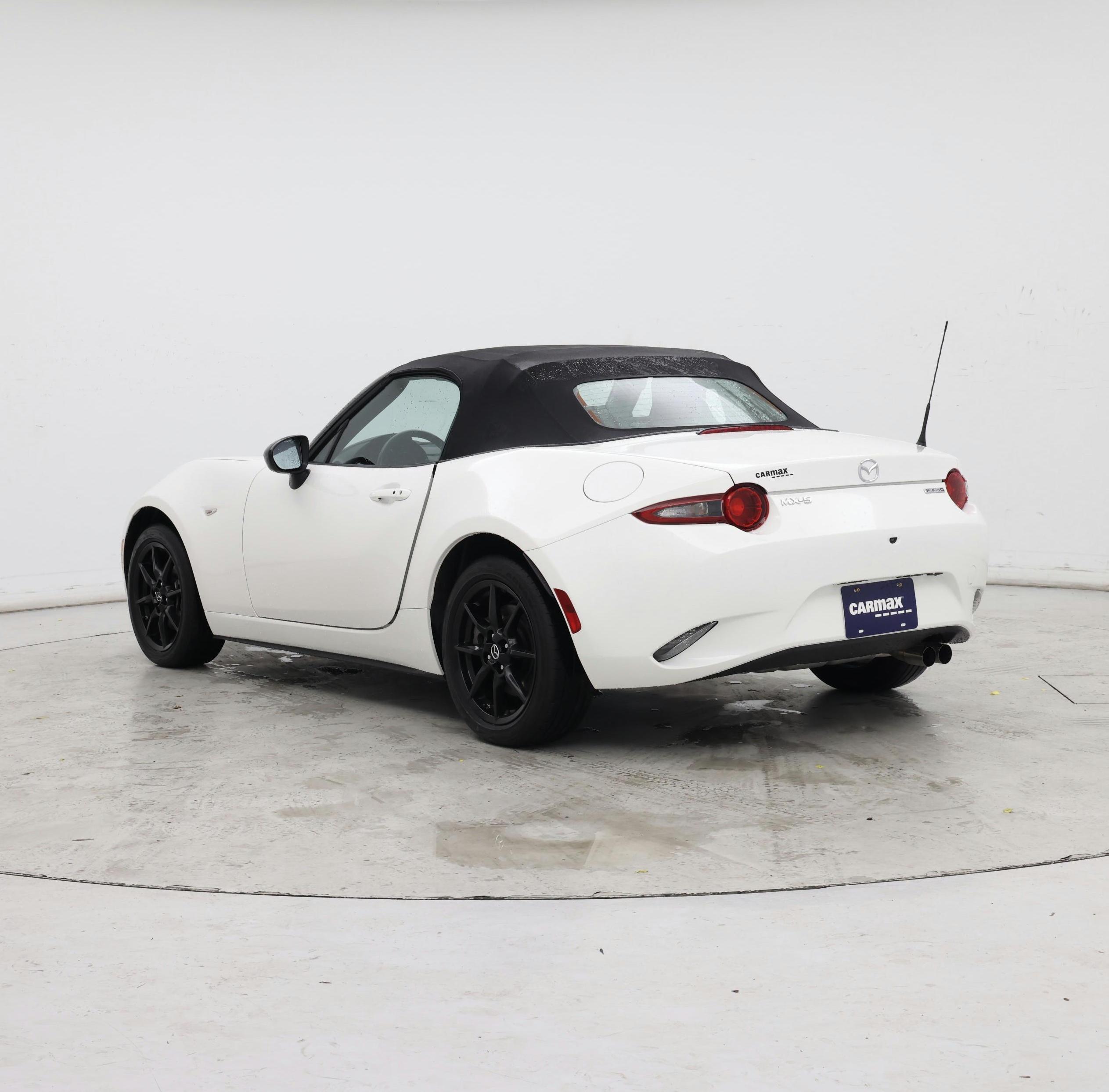 Thumbnail: 2020 Mazda MX-5 Miata - 2