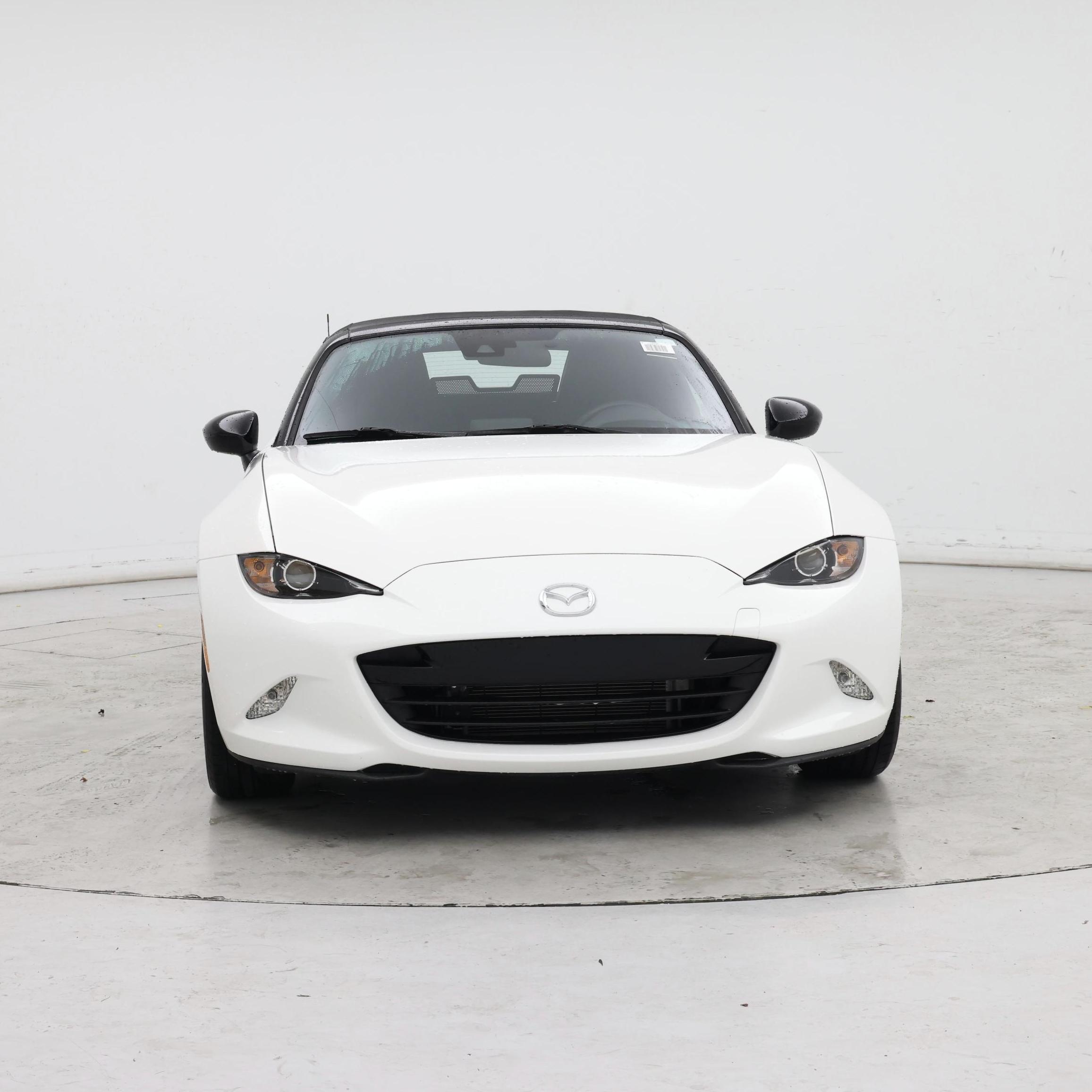 Thumbnail: 2020 Mazda MX-5 Miata - 5