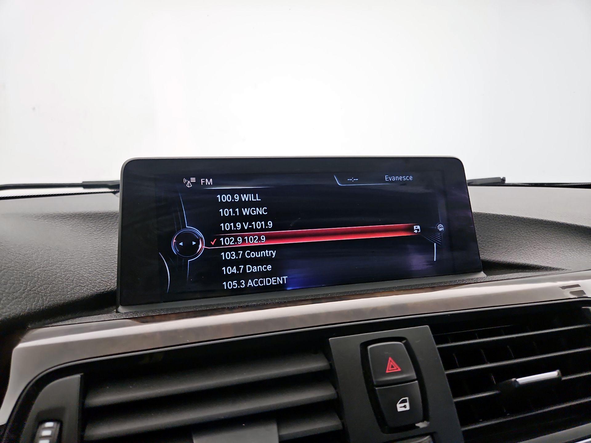 Thumbnail: 2015 BMW 3 Series - 15