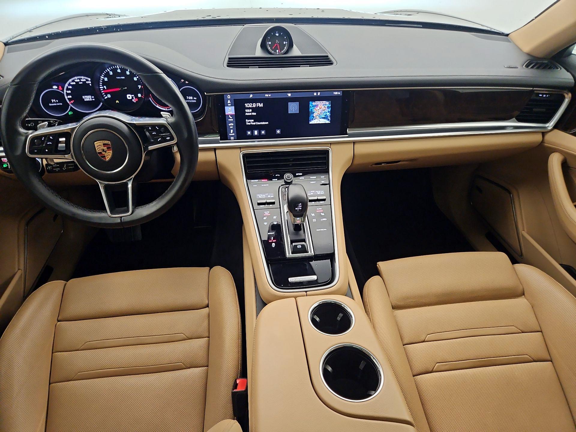 Thumbnail: 2020 Porsche Panamera - 9