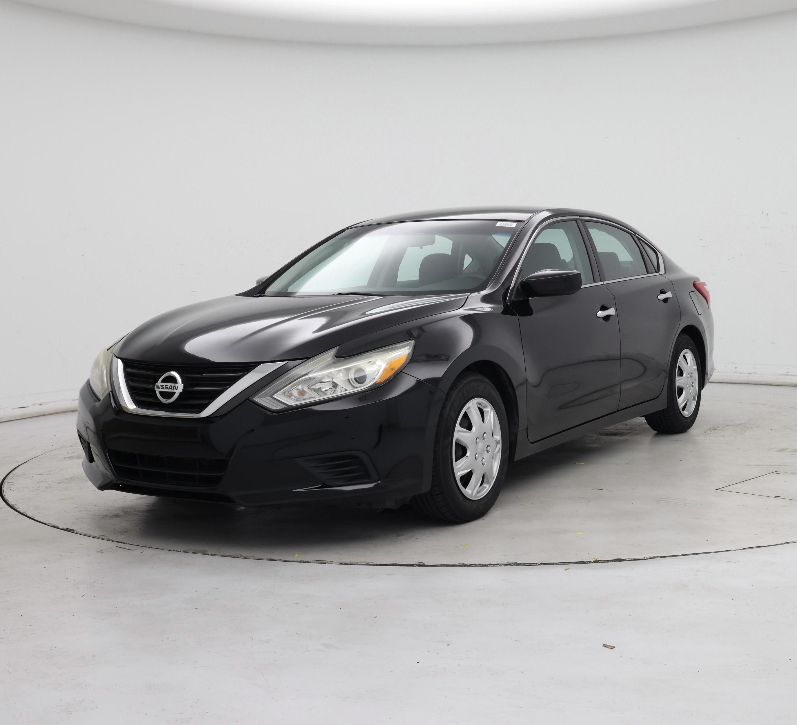 Thumbnail: 2017 Nissan Altima - 4