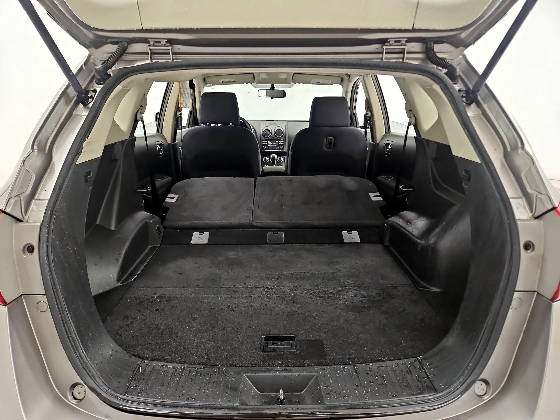 Thumbnail: 2015 Nissan Rogue - 20