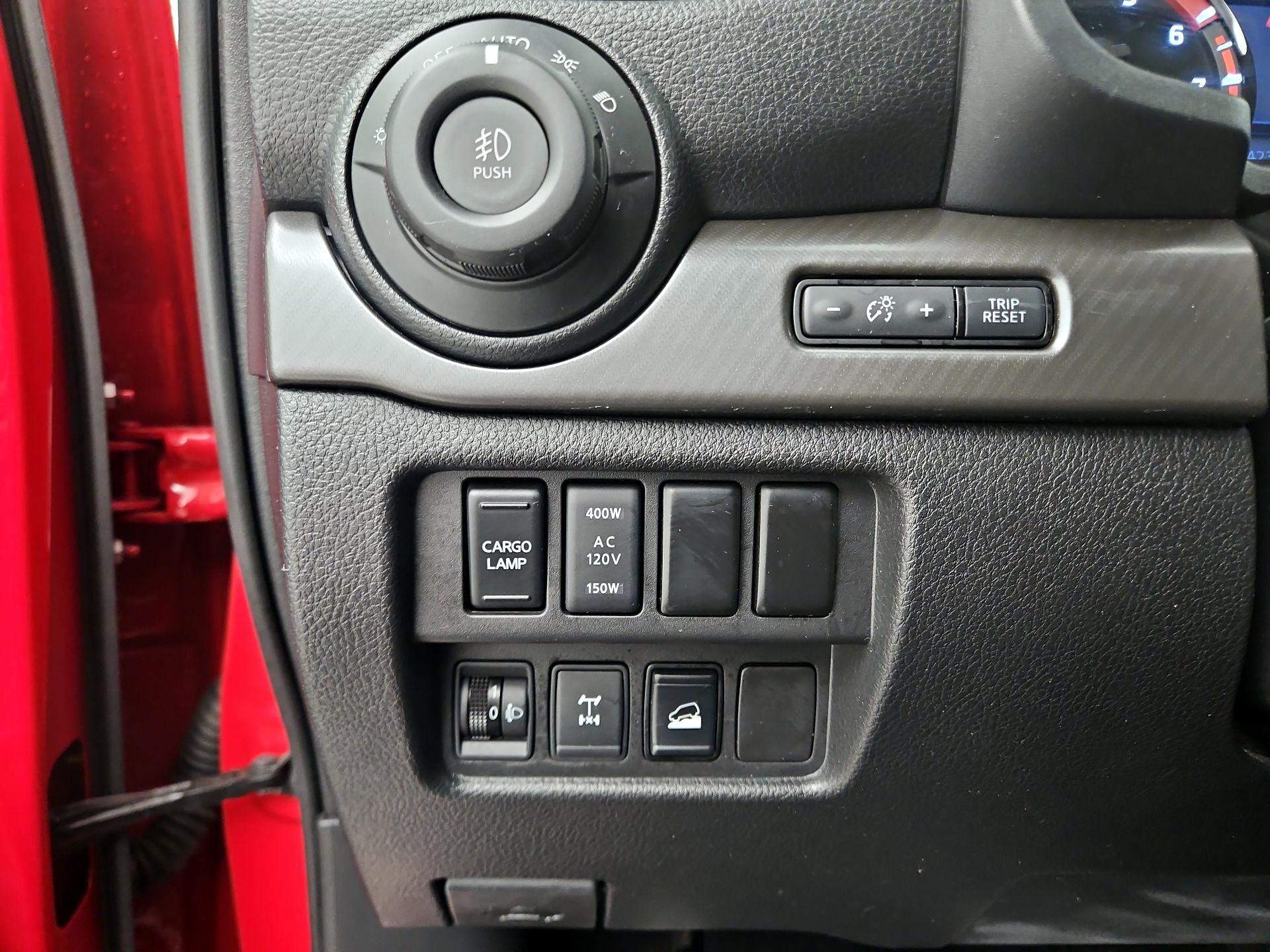 Thumbnail: 2021 Nissan Titan - 13