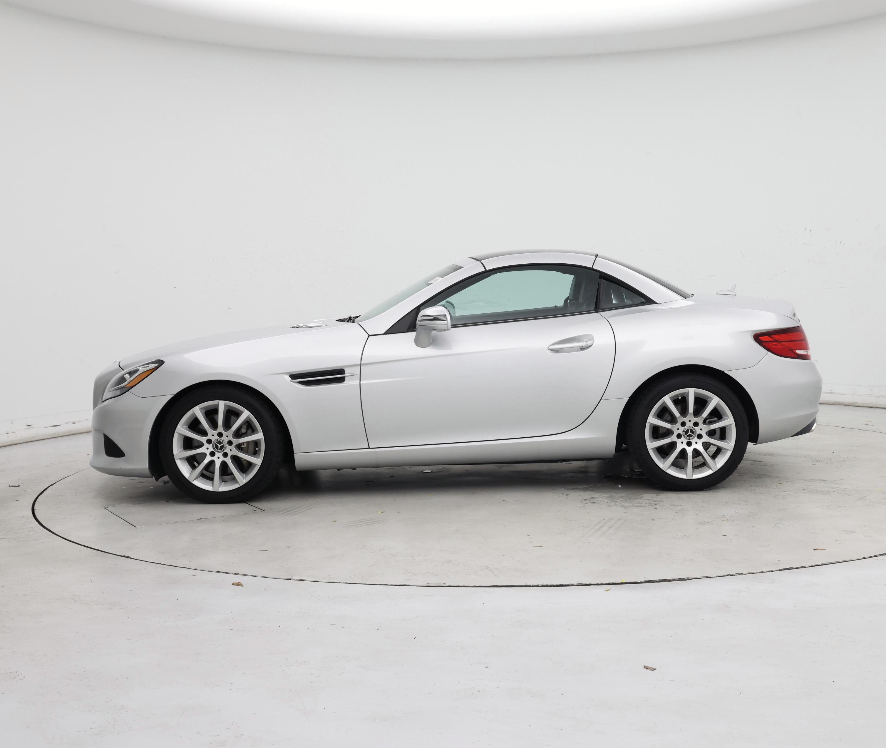 Thumbnail: 2019 Mercedes-Benz SLC - 3