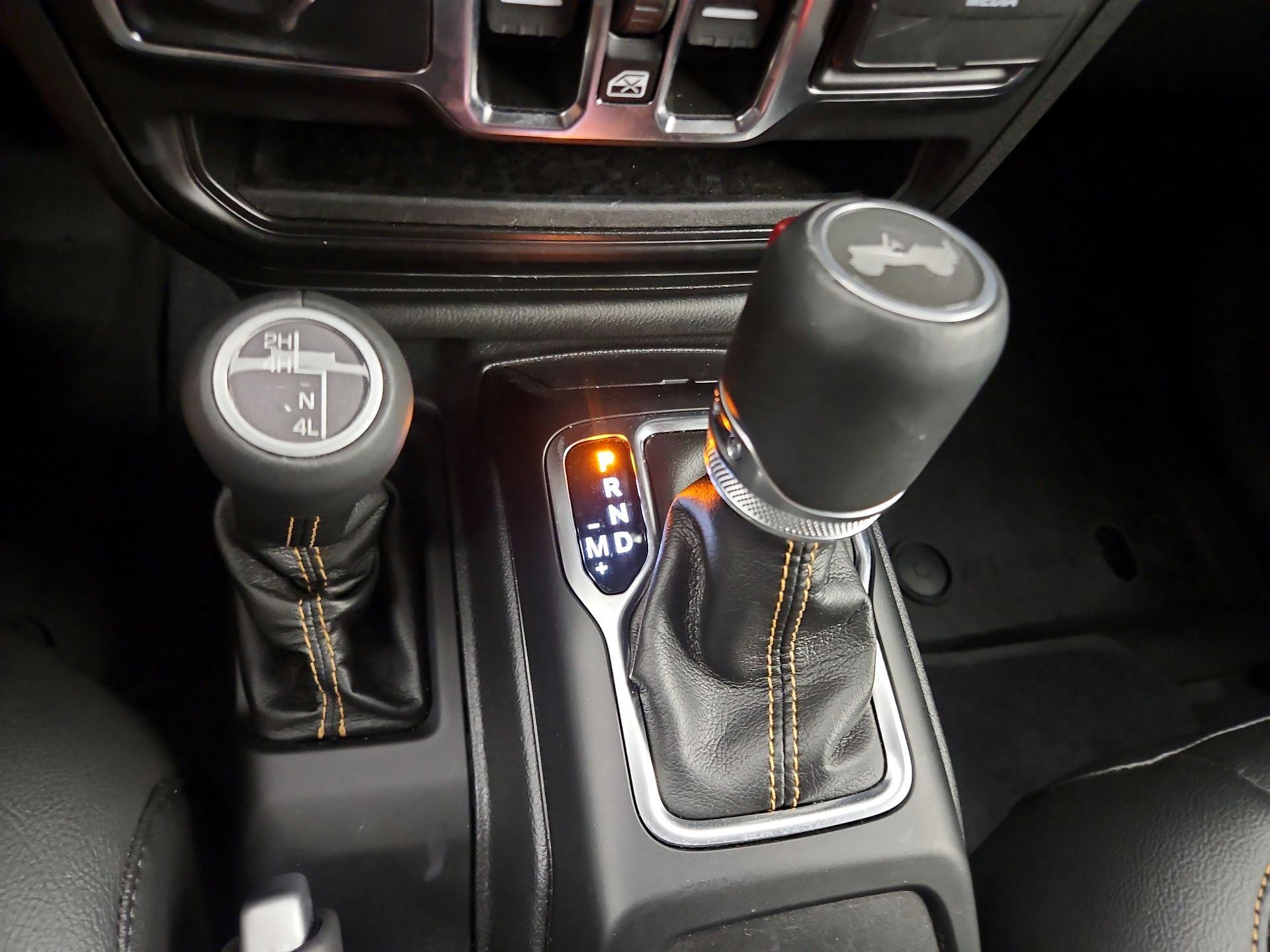 Thumbnail: 2022 Jeep Wrangler - 18