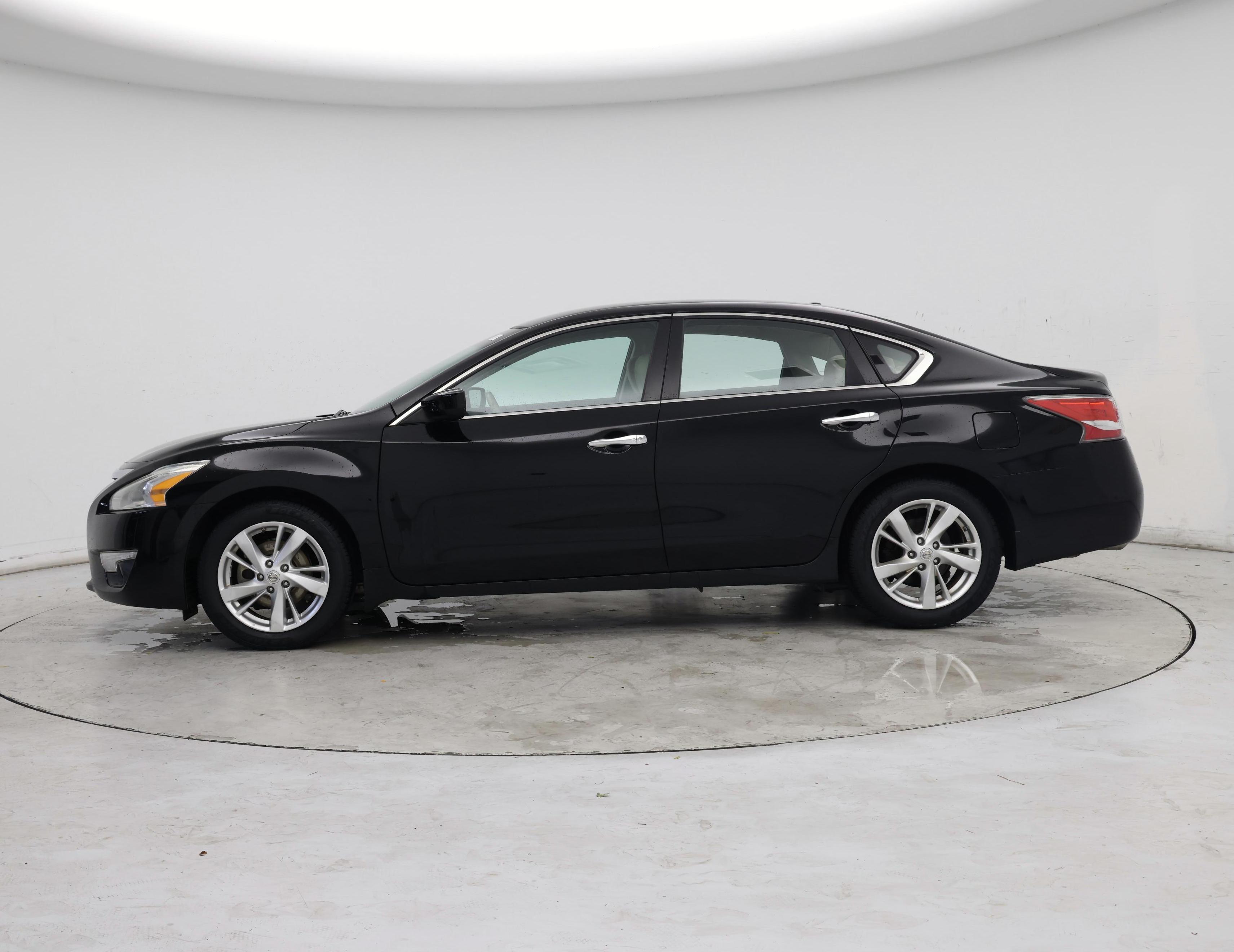 Thumbnail: 2015 Nissan Altima - 3