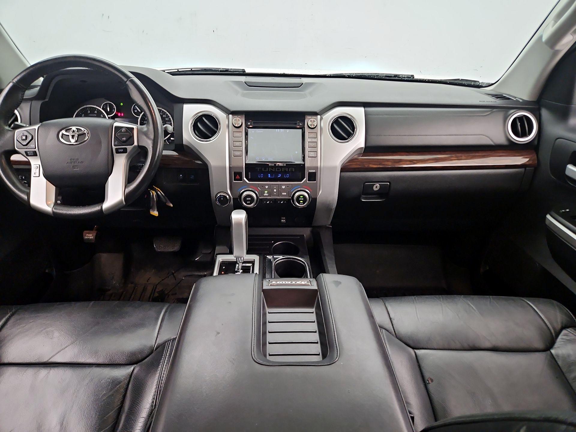 Thumbnail: 2015 Toyota Tundra - 9