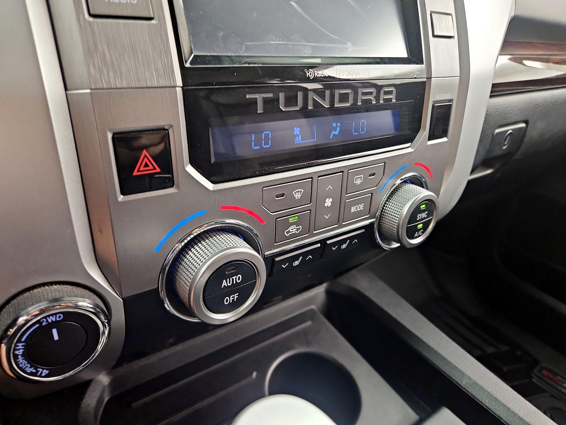 Thumbnail: 2015 Toyota Tundra - 17