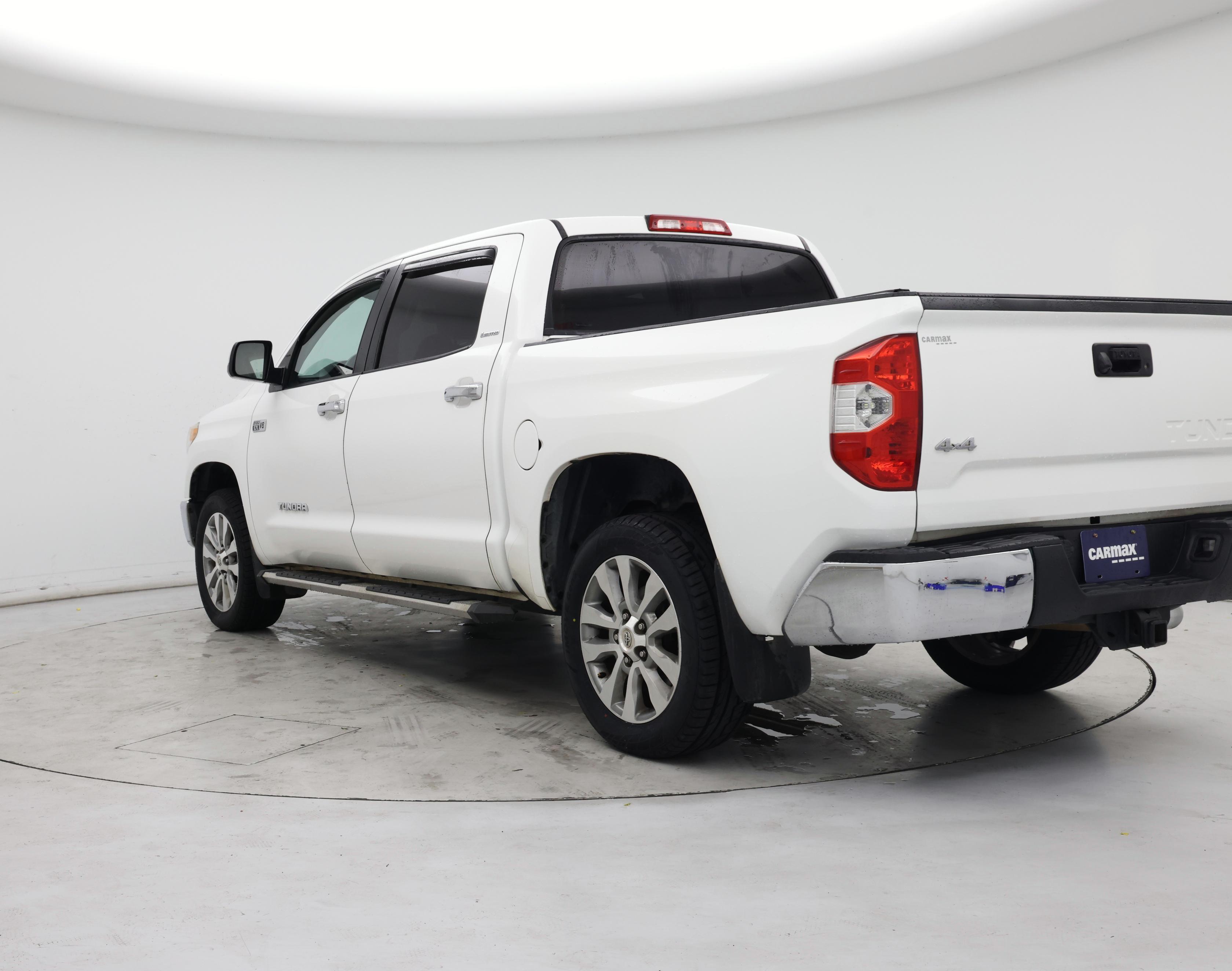 Thumbnail: 2015 Toyota Tundra - 2