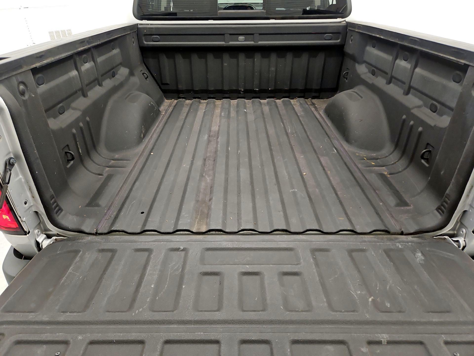 Thumbnail: 2018 Chevrolet Colorado - 20