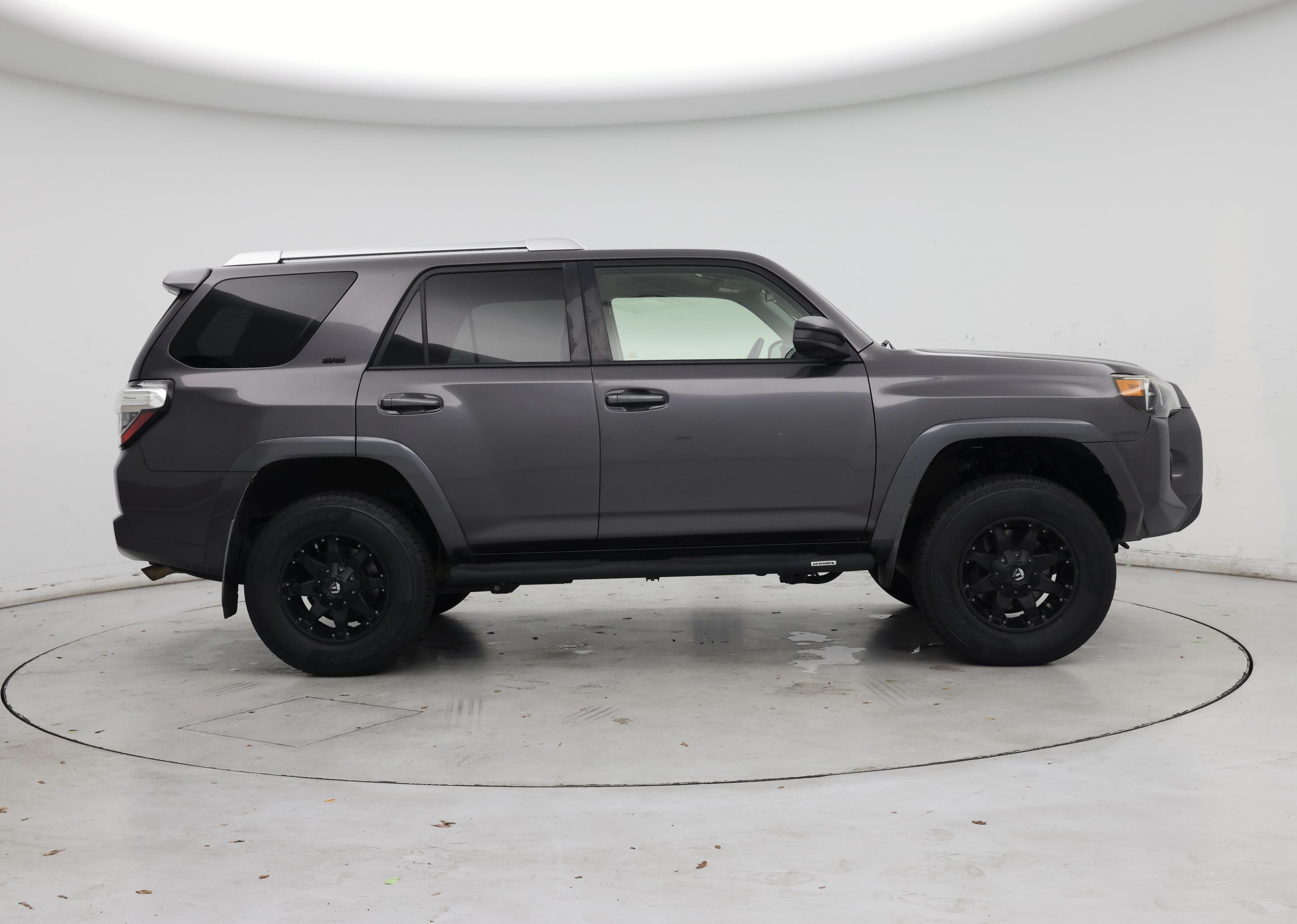 Thumbnail: 2015 Toyota 4Runner - 7