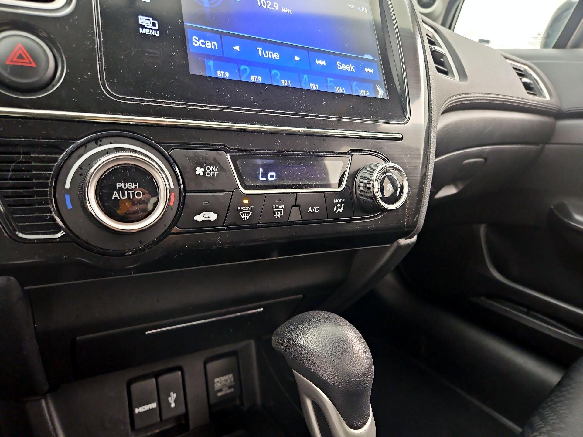 Thumbnail: 2015 Honda Civic - 16