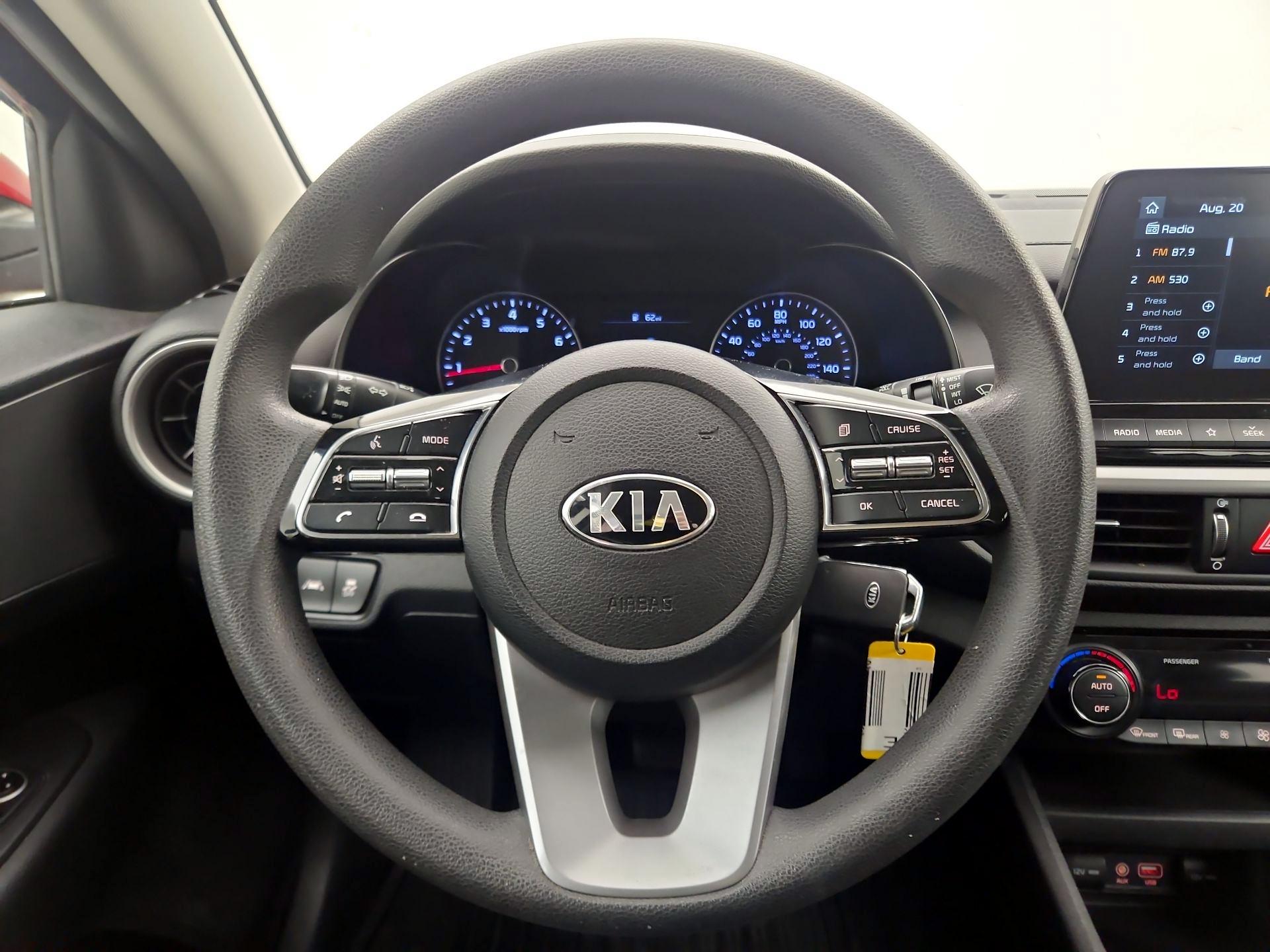 Thumbnail: 2019 Kia Forte - 10