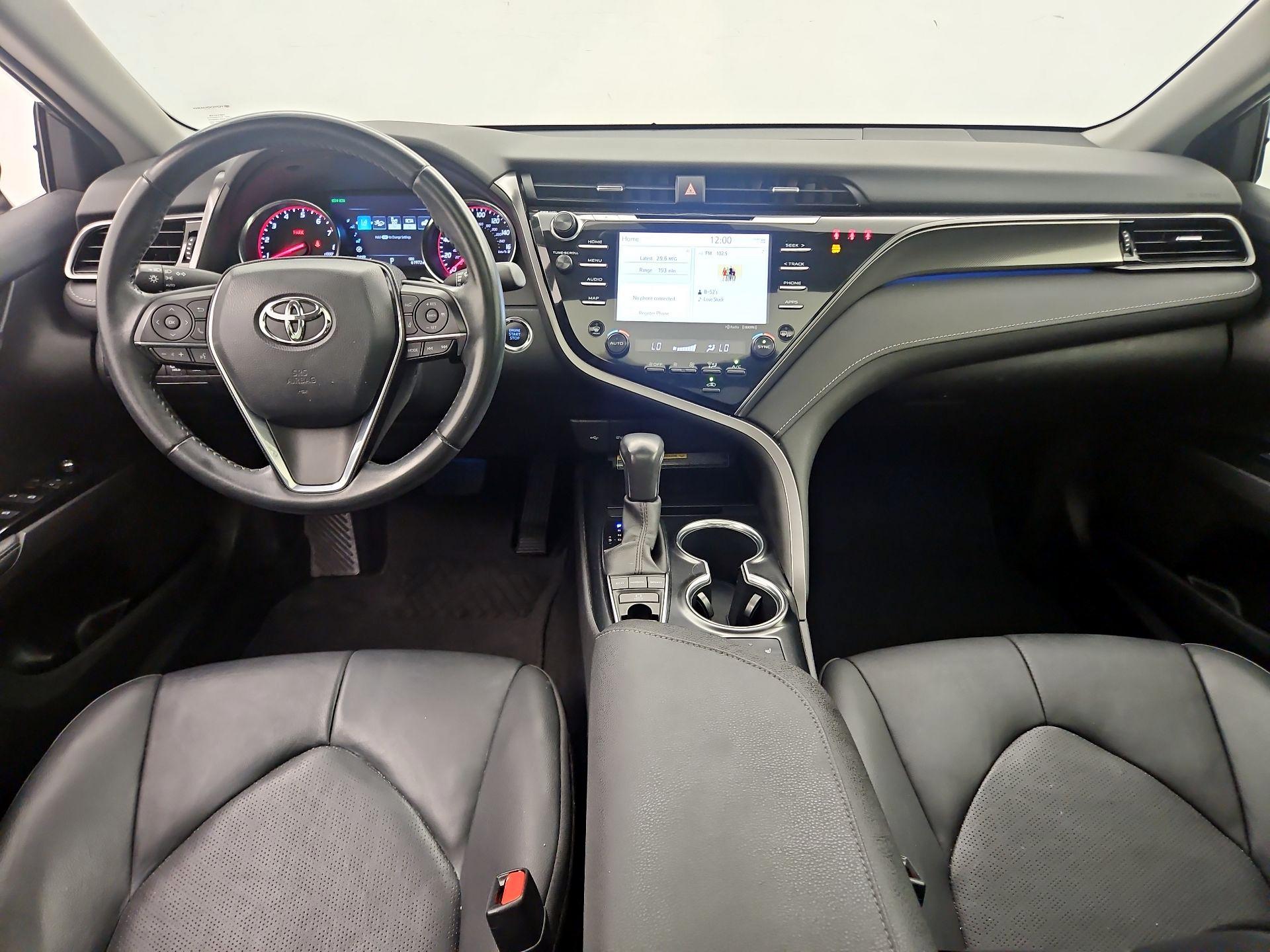 Thumbnail: 2020 Toyota Camry - 9