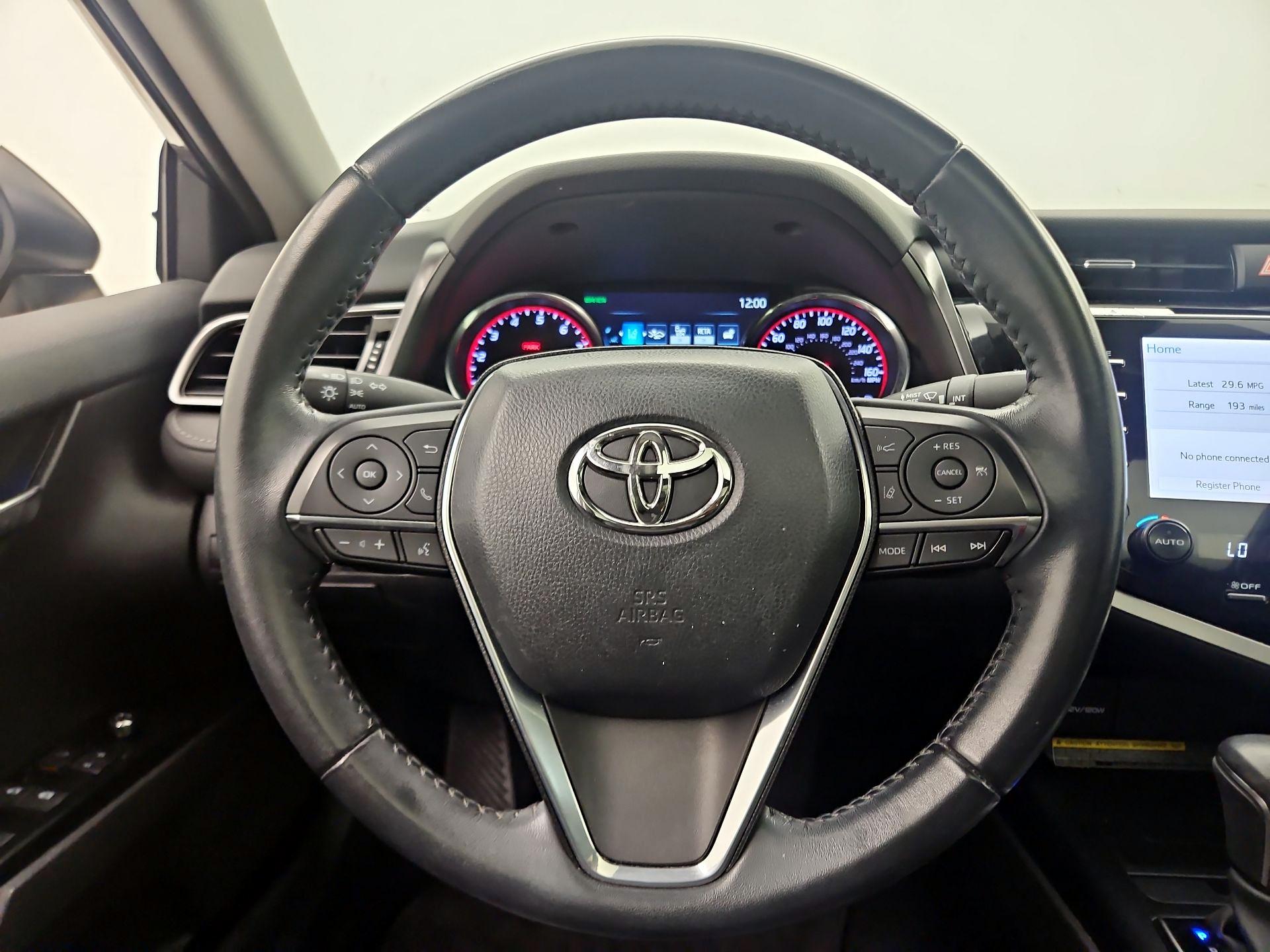 Thumbnail: 2020 Toyota Camry - 10