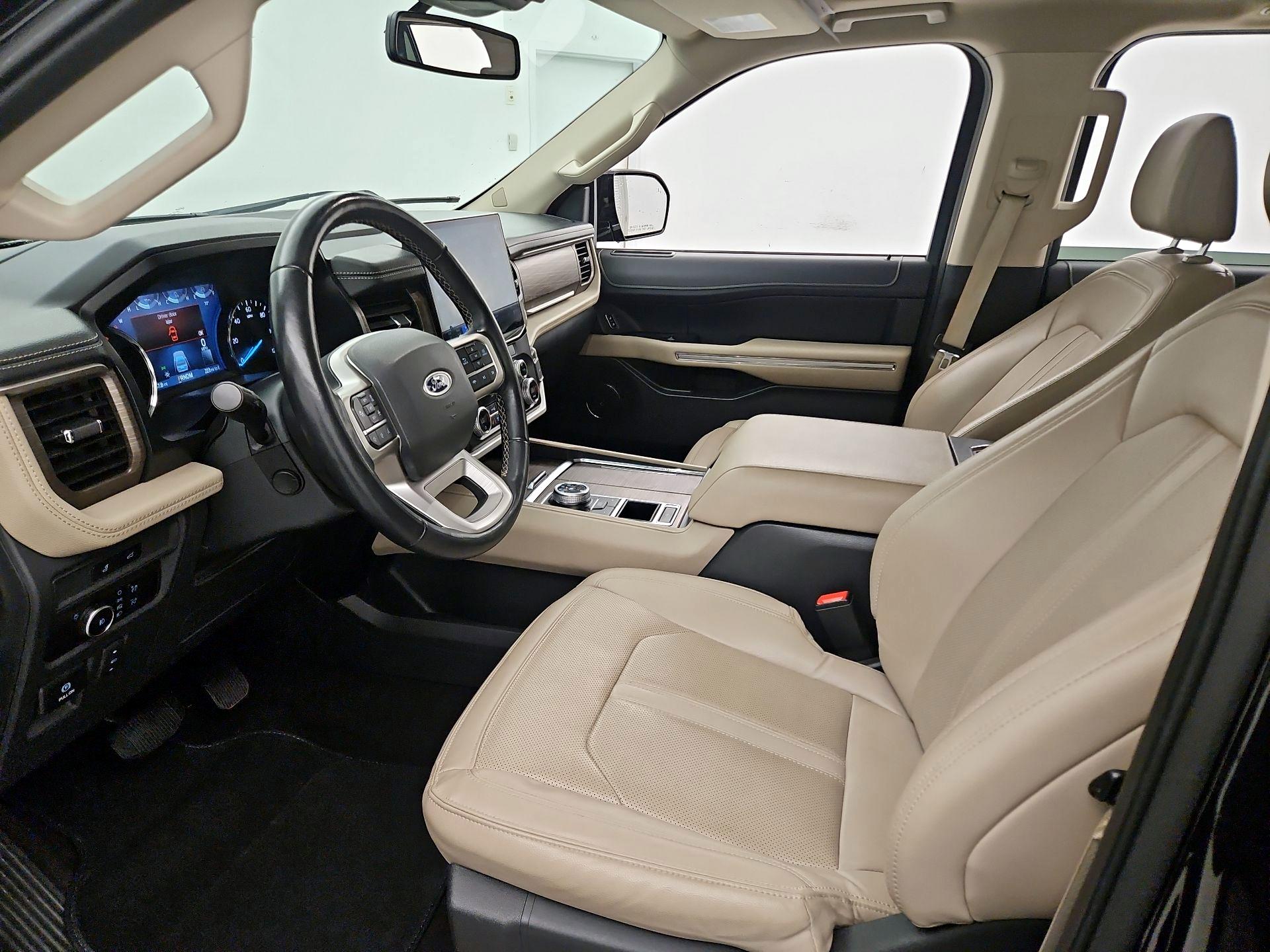 Thumbnail: 2023 Ford Expedition - 11