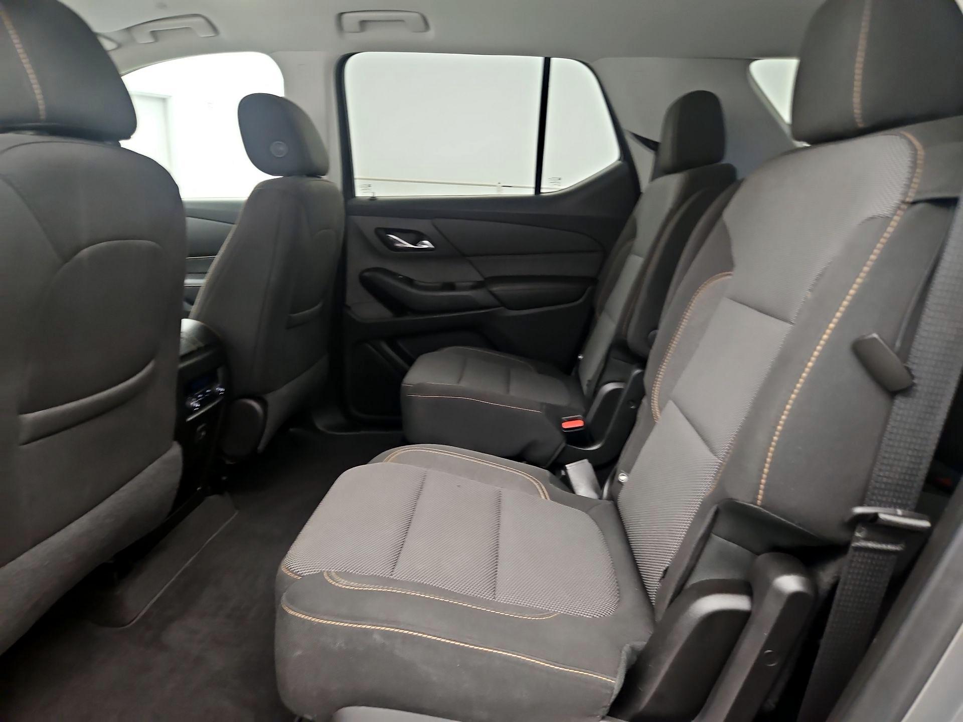 Thumbnail: 2019 Chevrolet Traverse - 19