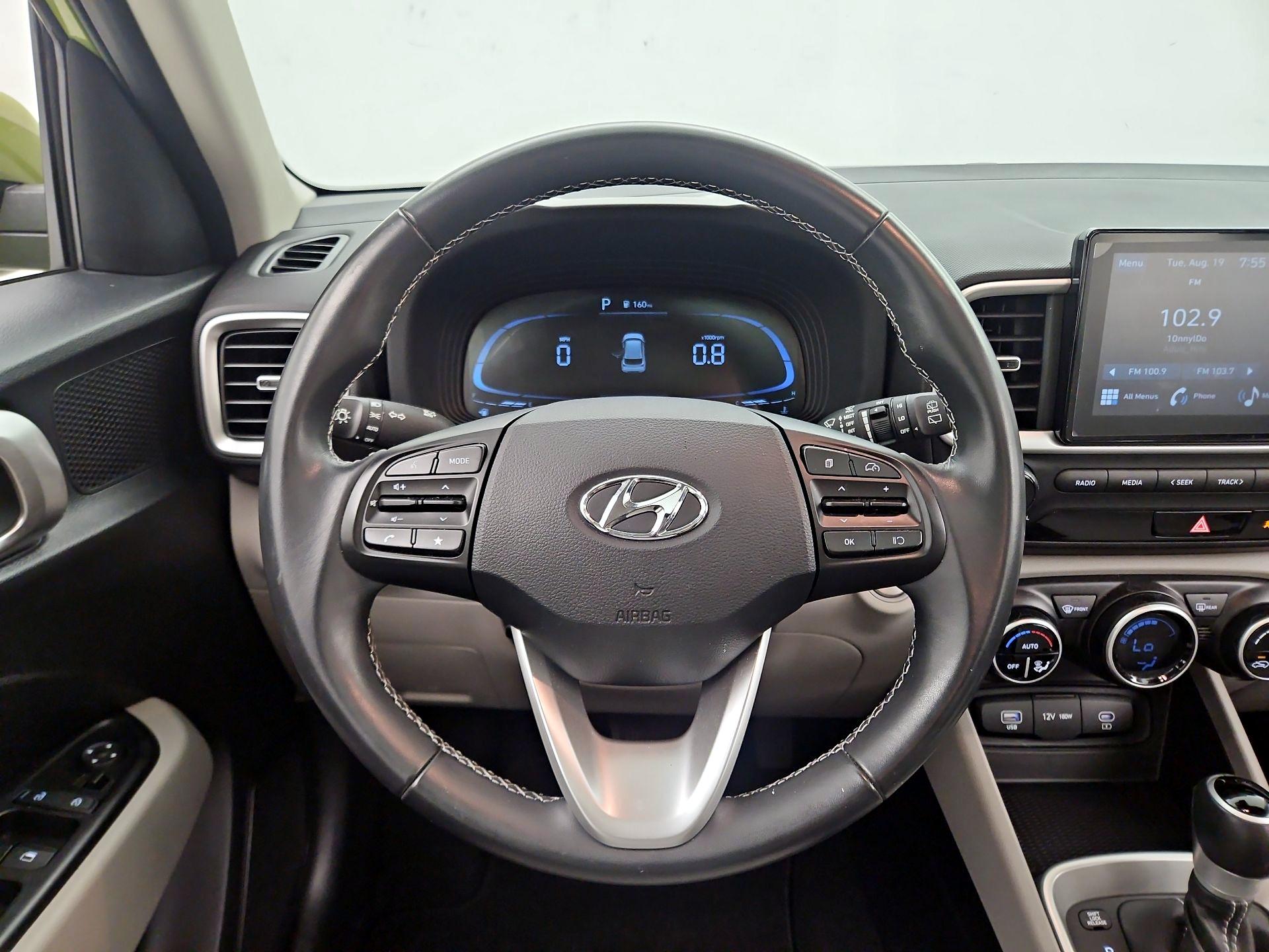Thumbnail: 2024 Hyundai Venue - 10