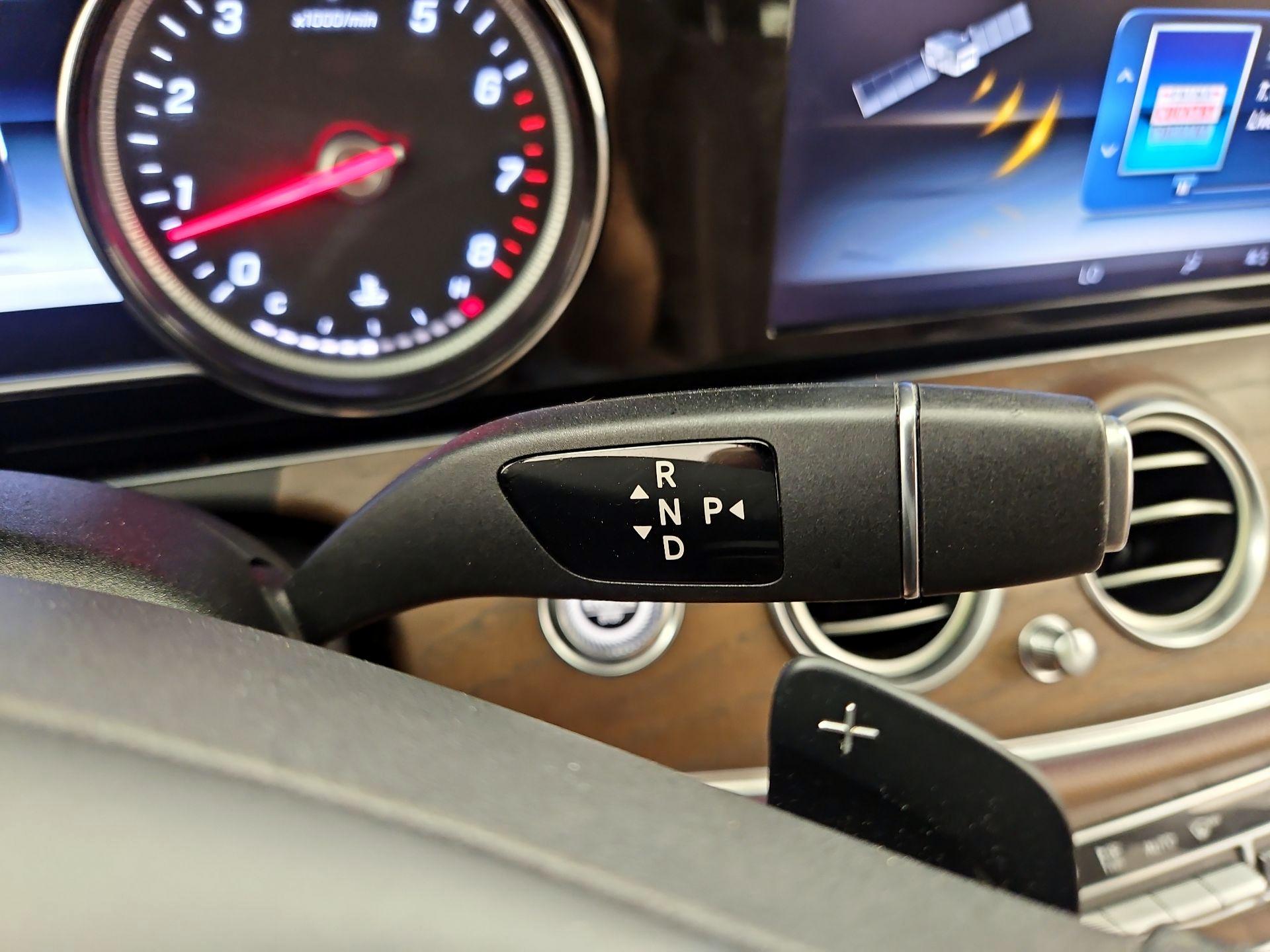 Thumbnail: 2018 Mercedes-Benz E-Class - 18