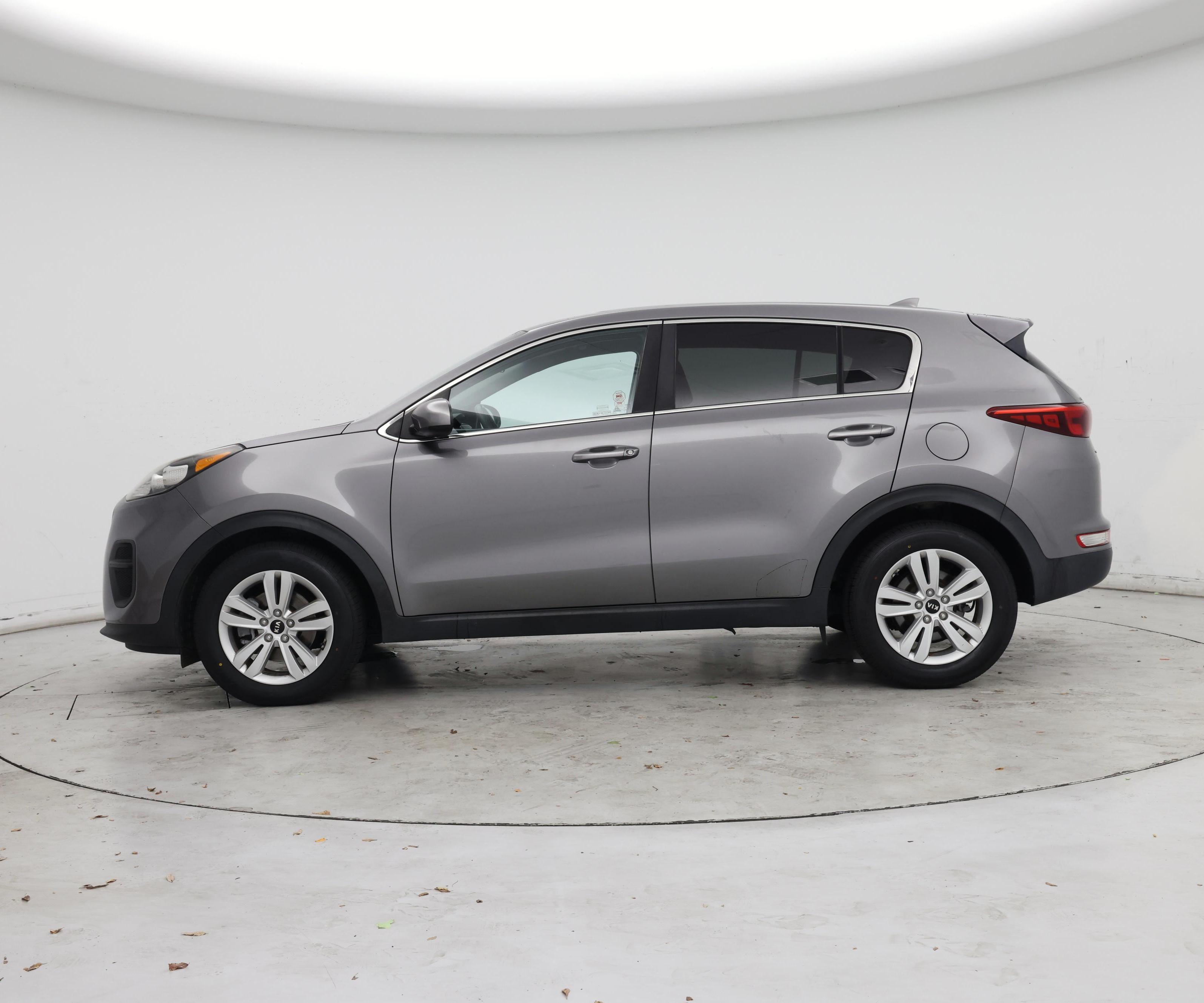 Thumbnail: 2018 Kia Sportage - 3