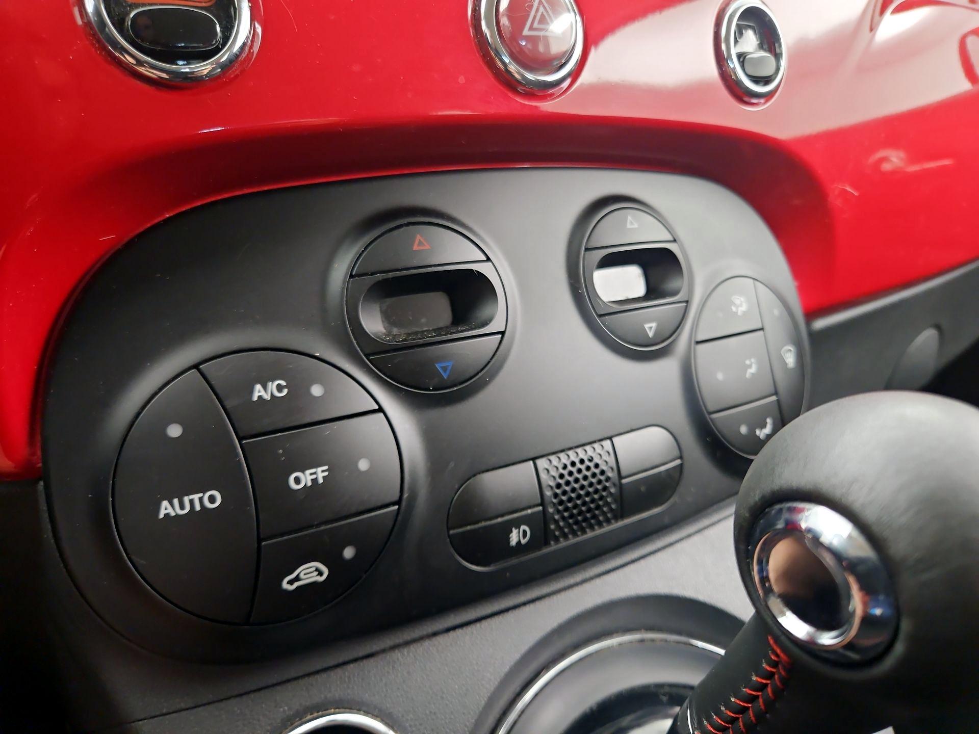Thumbnail: 2019 Fiat 500 - 15