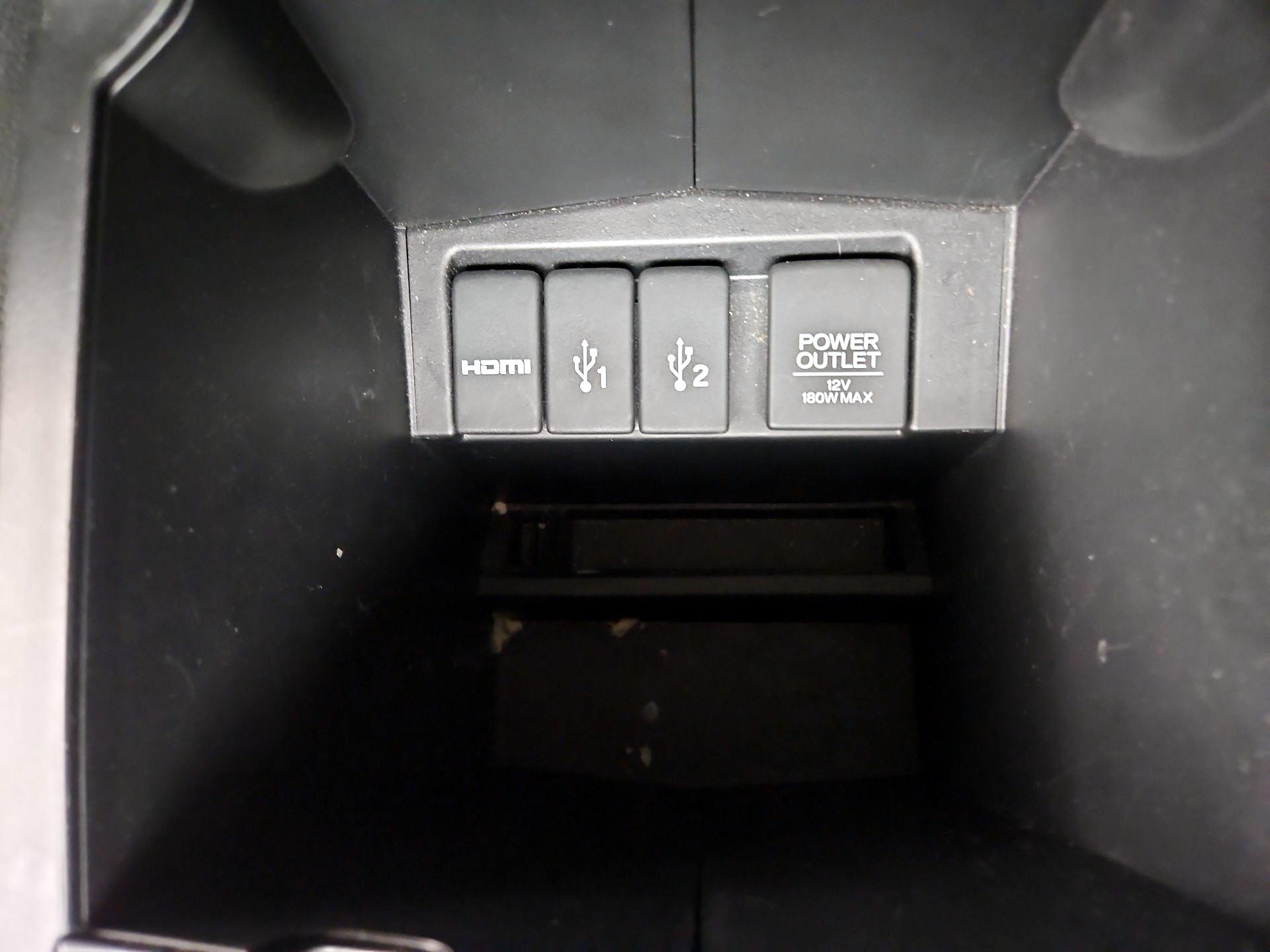 Thumbnail: 2016 Honda CR-V - 18