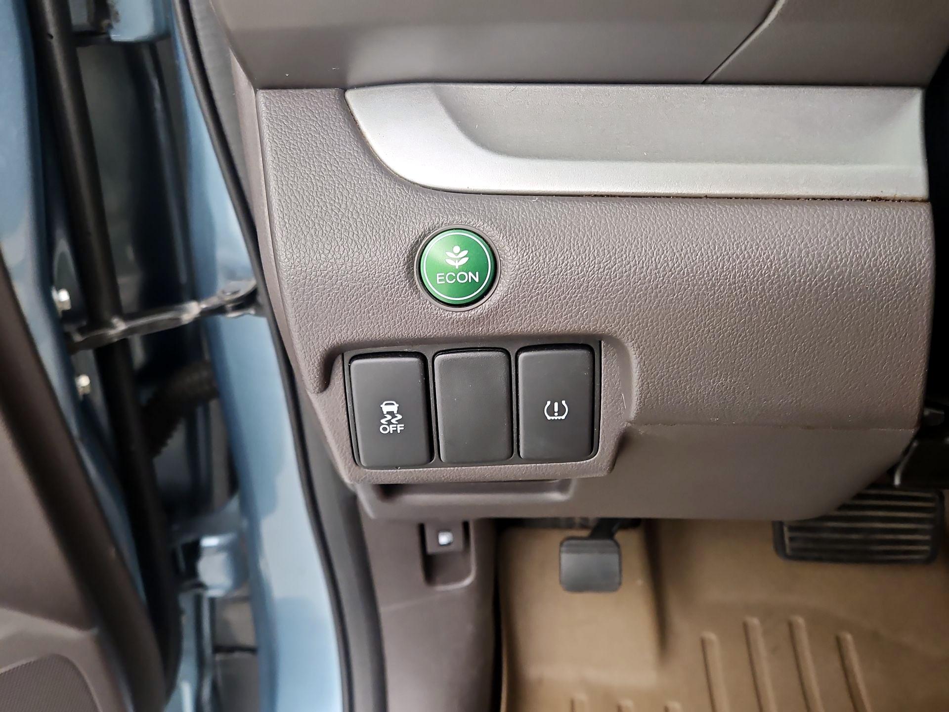 Thumbnail: 2014 Honda CR-V - 13