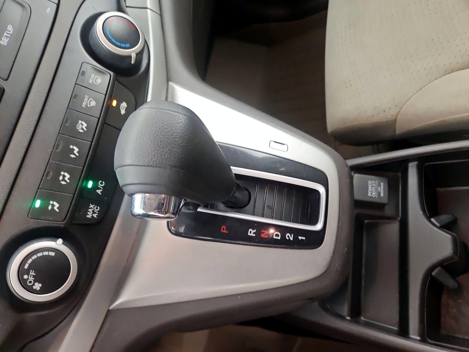 Thumbnail: 2014 Honda CR-V - 17
