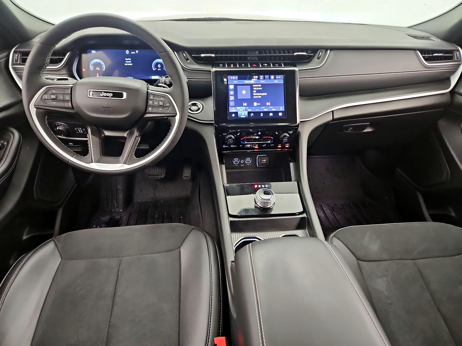 Thumbnail: 2024 Jeep Grand Cherokee - 9